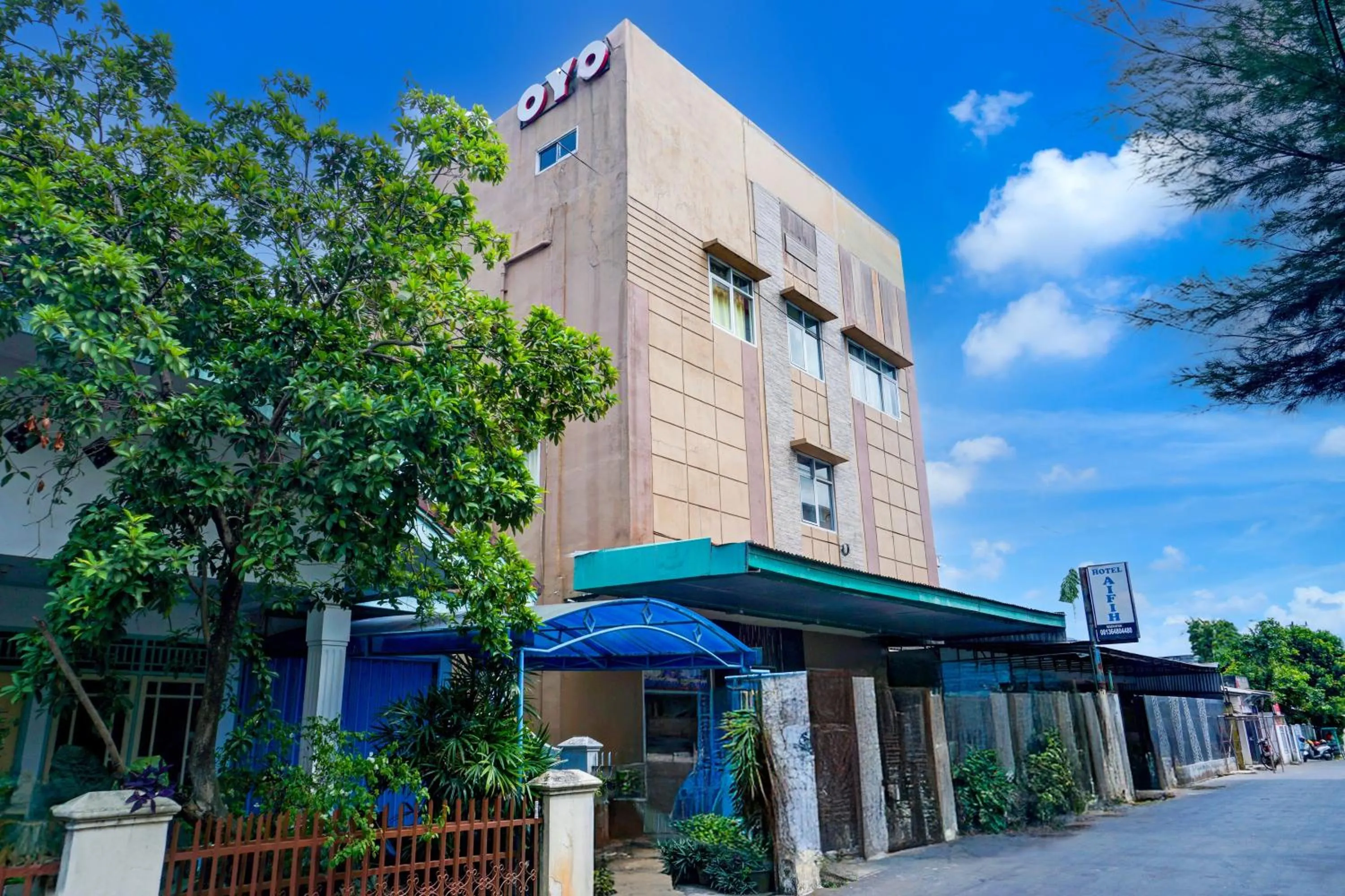 Facade/entrance in Collection O R.Sukamto Near Palembang Trade Center Mall