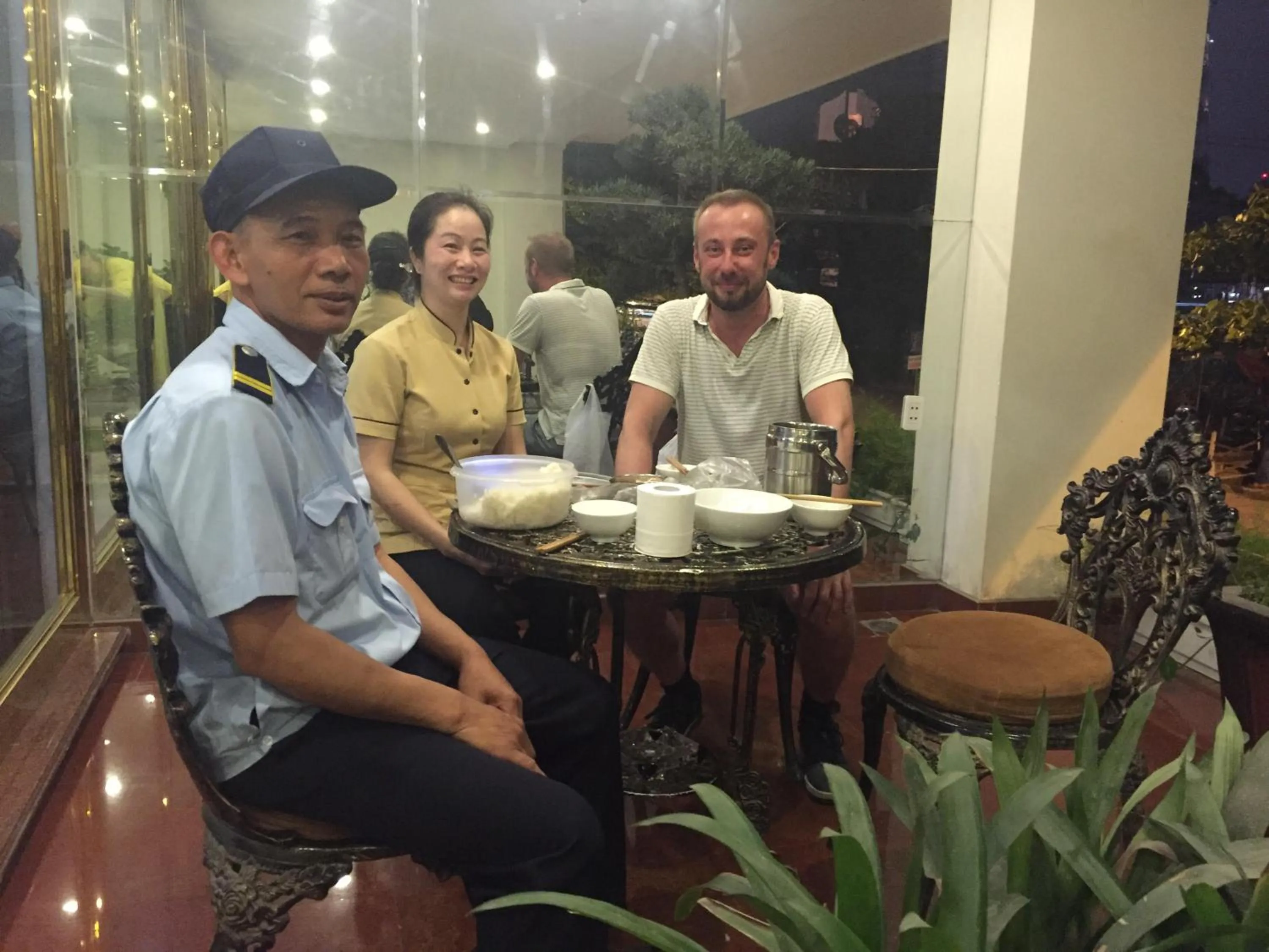 Garden in Ha Long Park Hotel