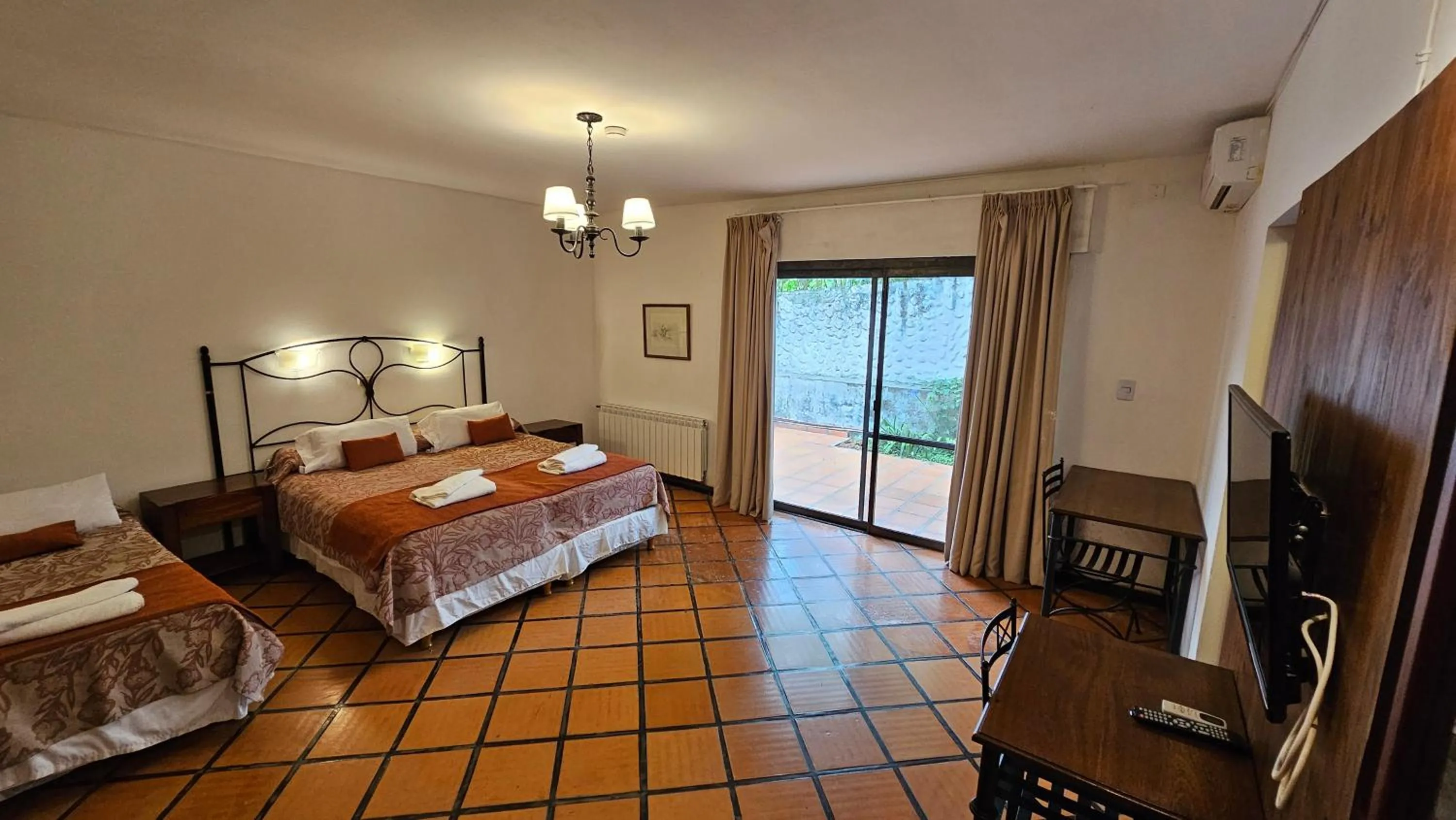 Bed in Hotel Selva Montana