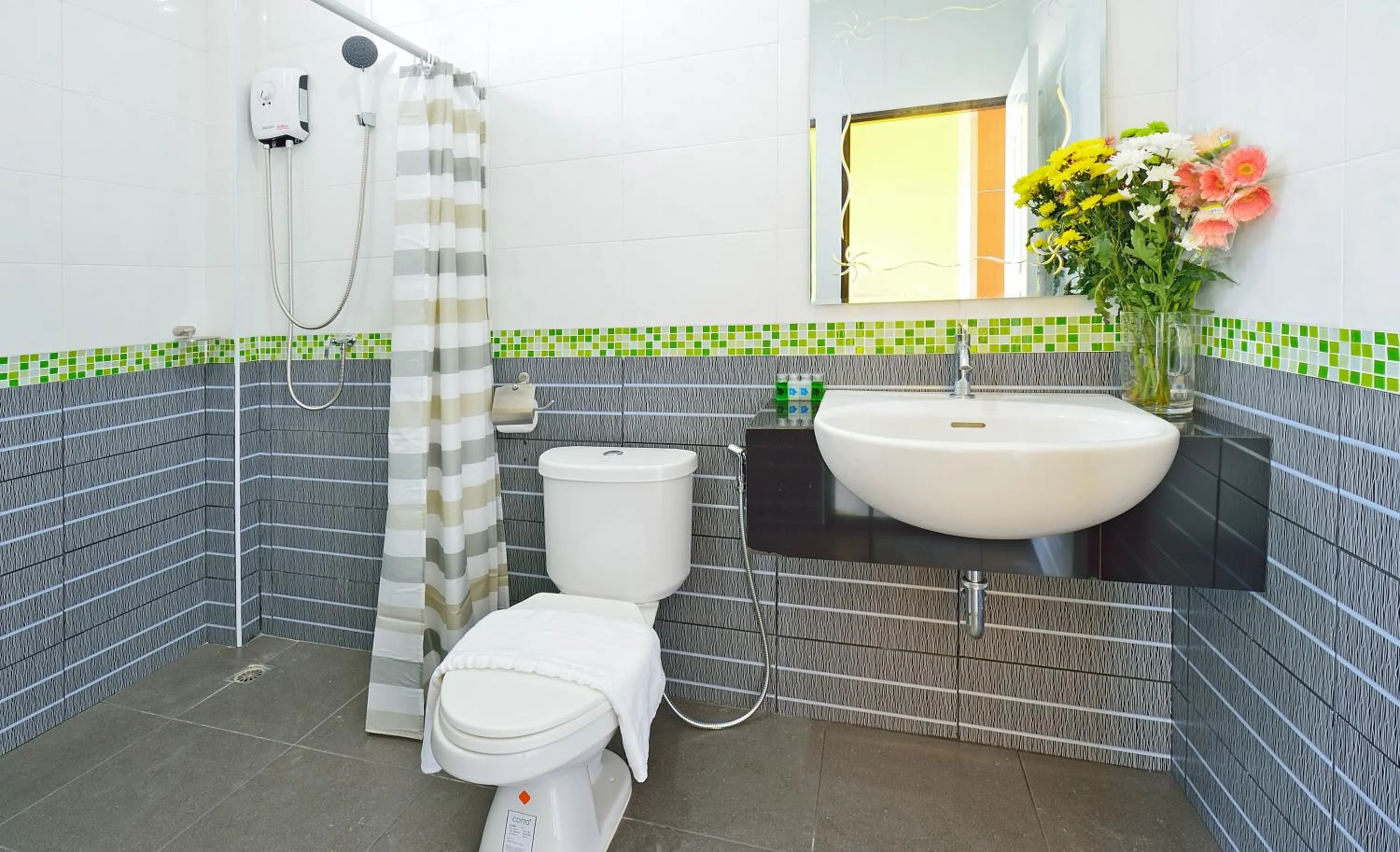 Bathroom in Kiss Hometel