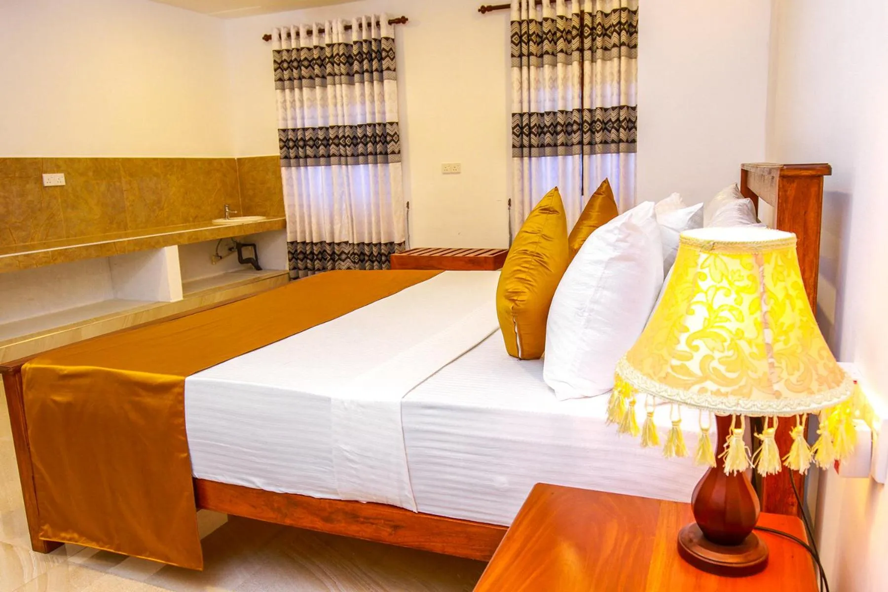 Bed in Hotel Nilketha Yala Tissamaharama