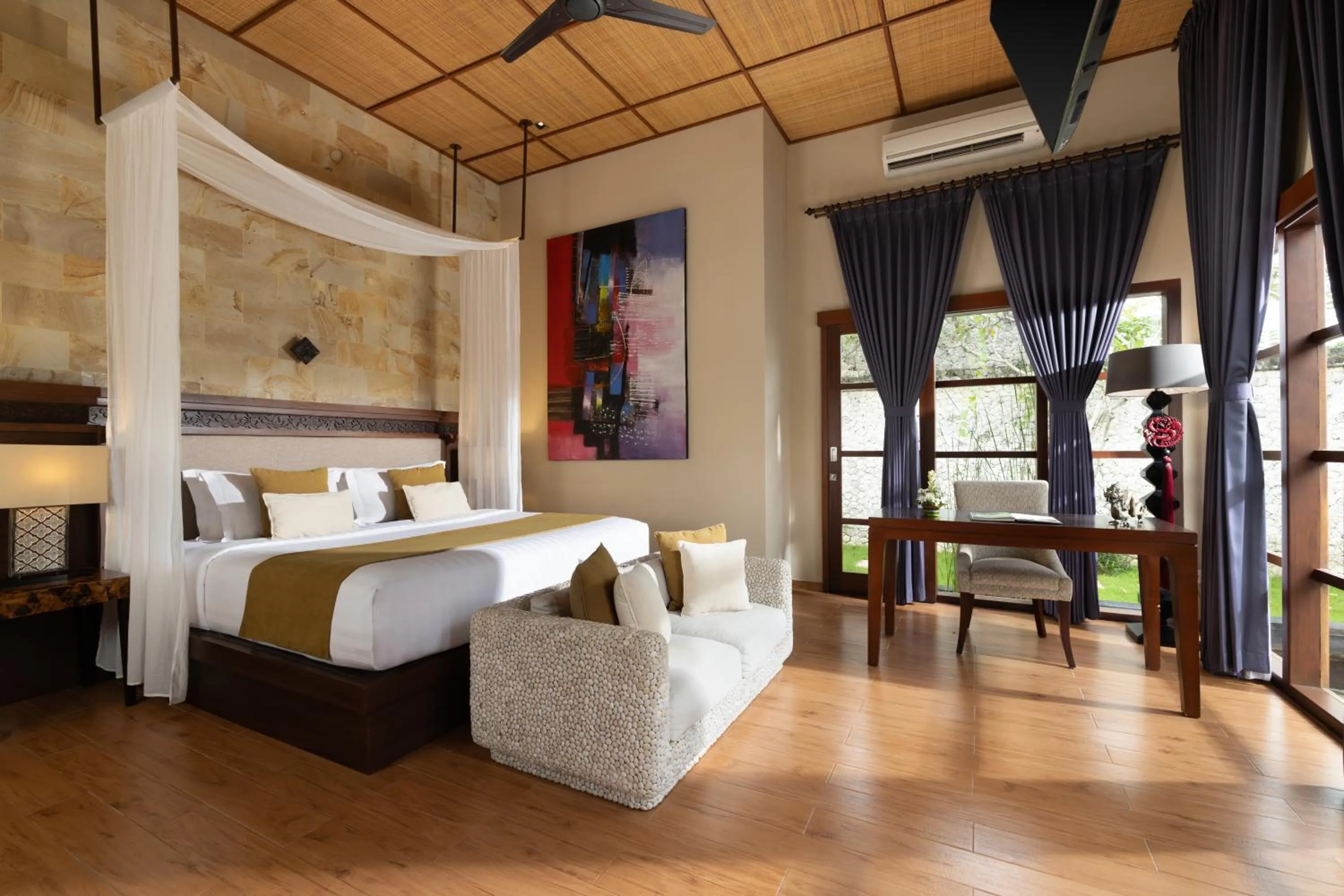 Bed in Nagasutra Villa by Nakula