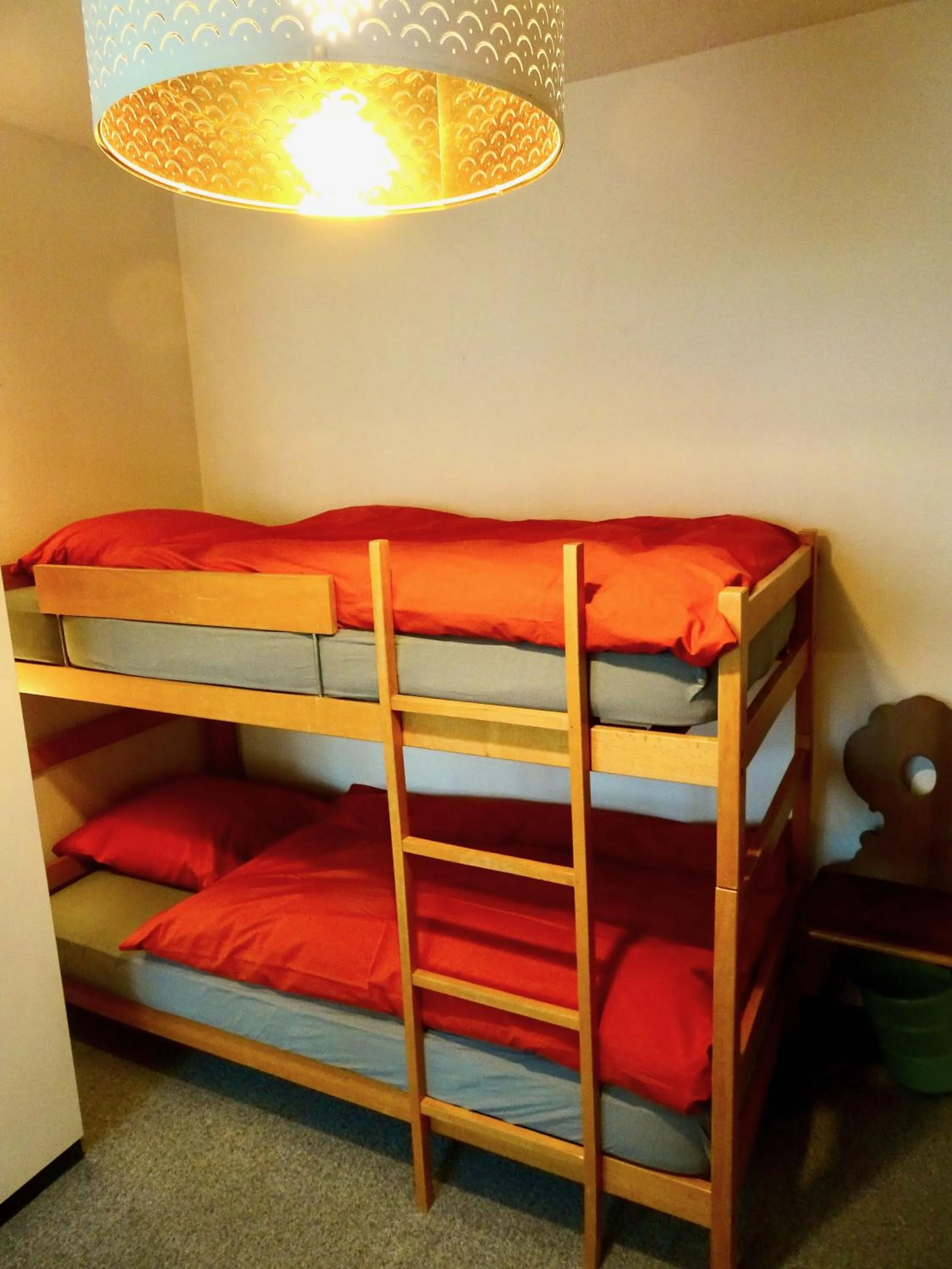 Bedroom, Bed in Arcula