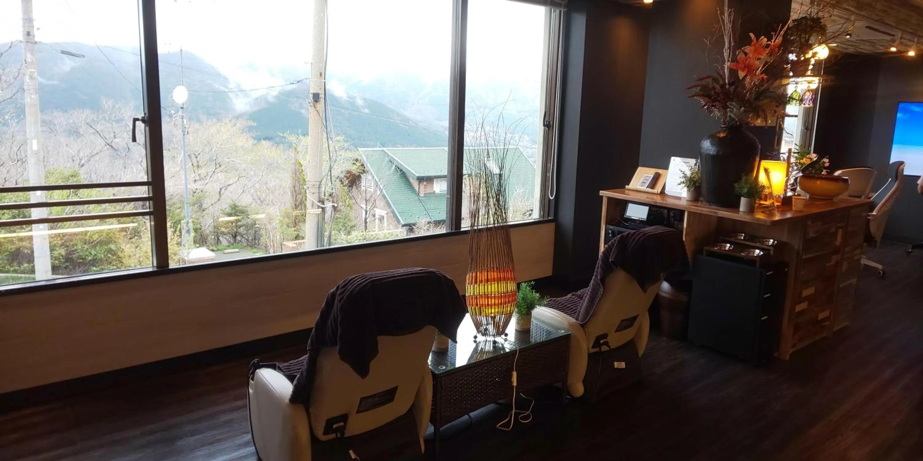 Hakone Gora Guam Dog