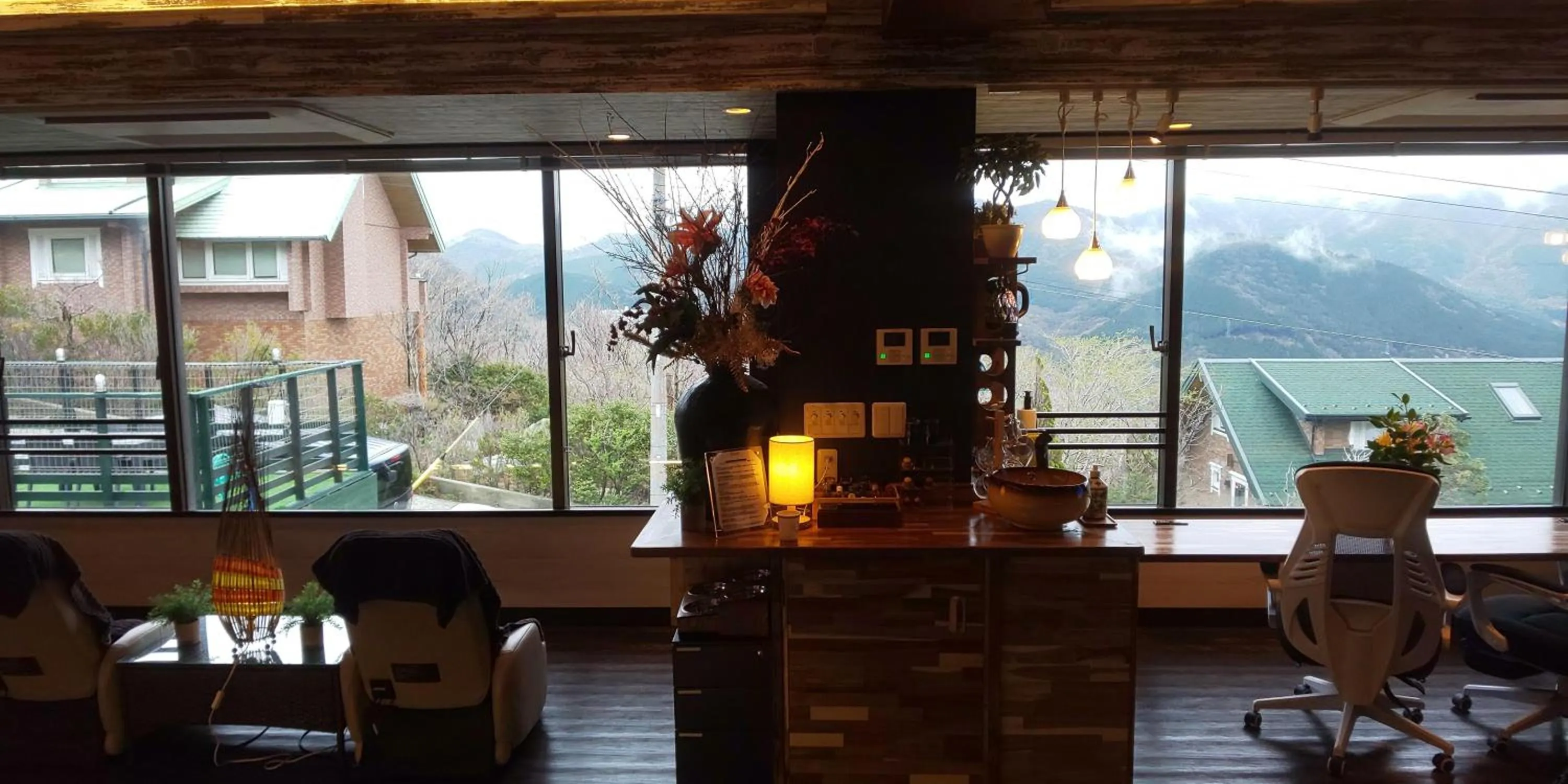 Hakone Gora Guam Dog