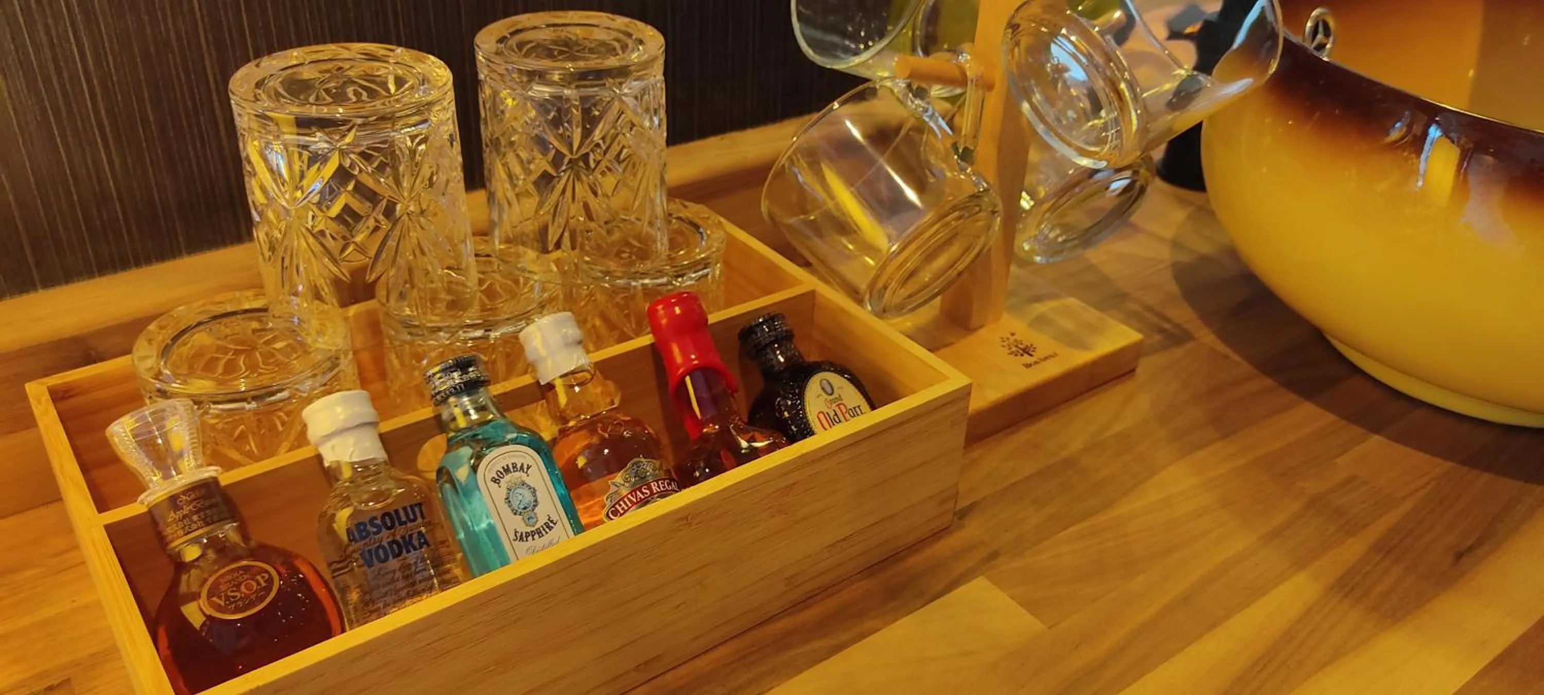 Hakone Gora Guam Dog