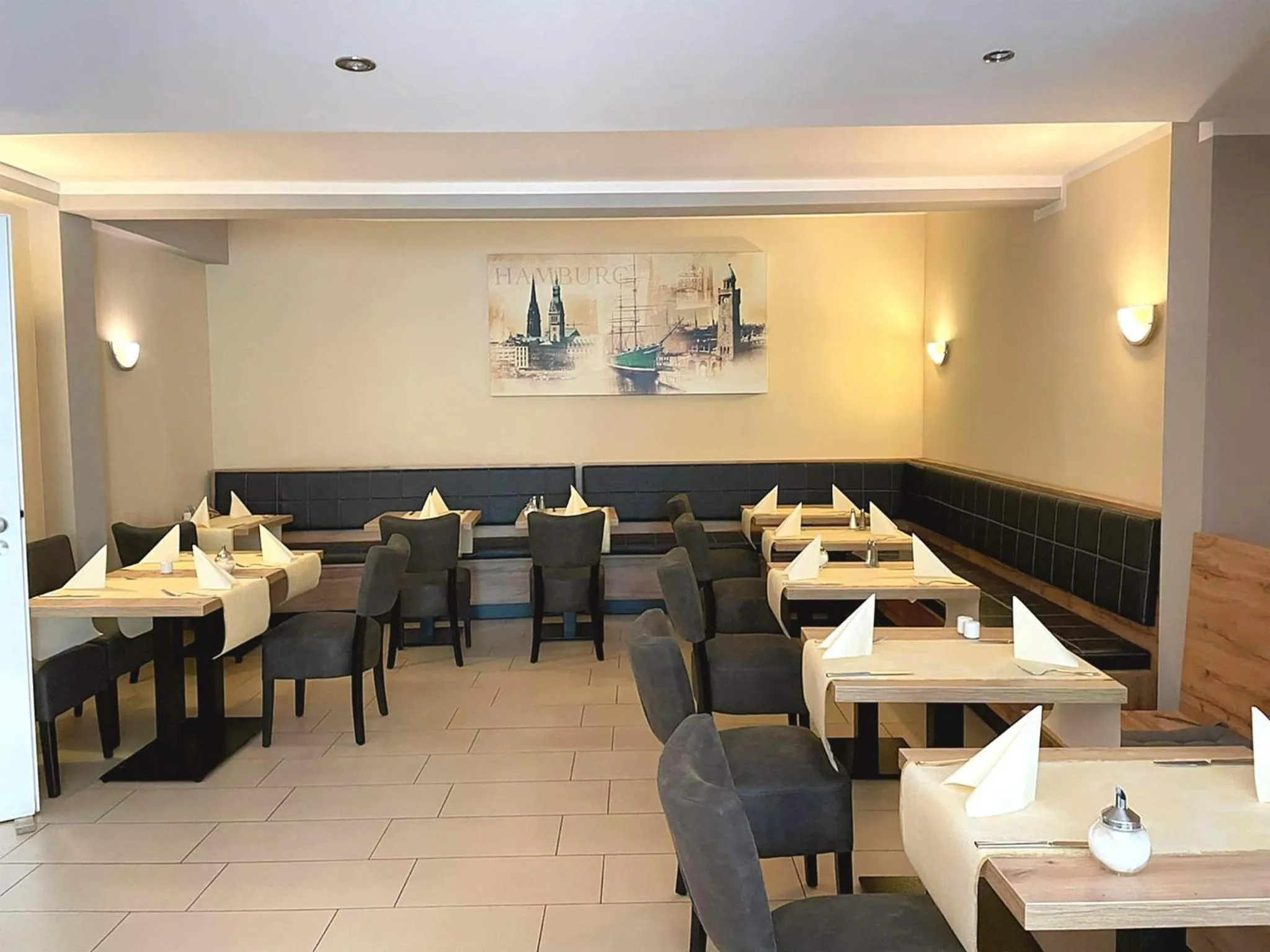 Breakfast in Hotel Jeta