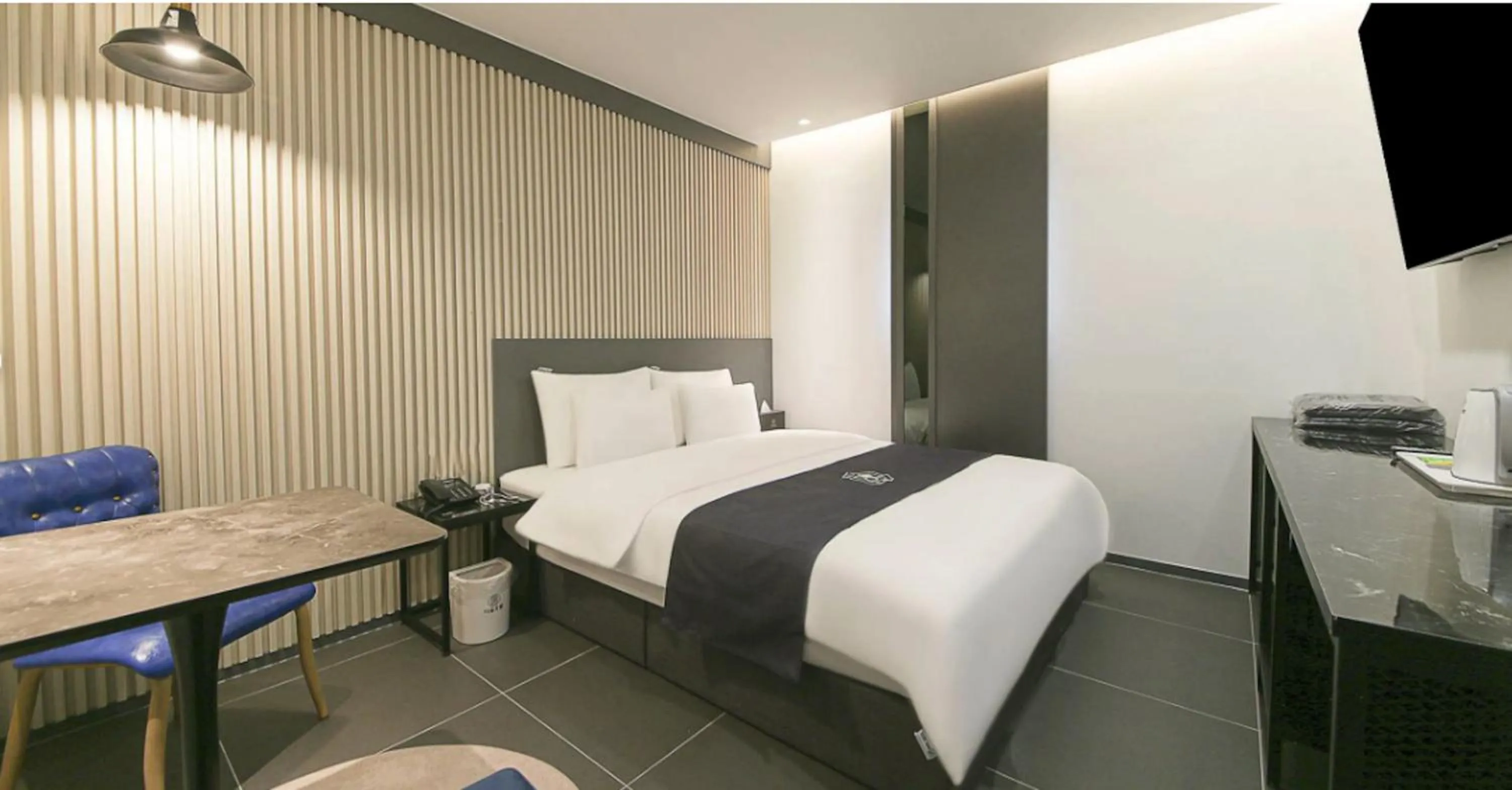 Bed in Gunsan Daol Hotel