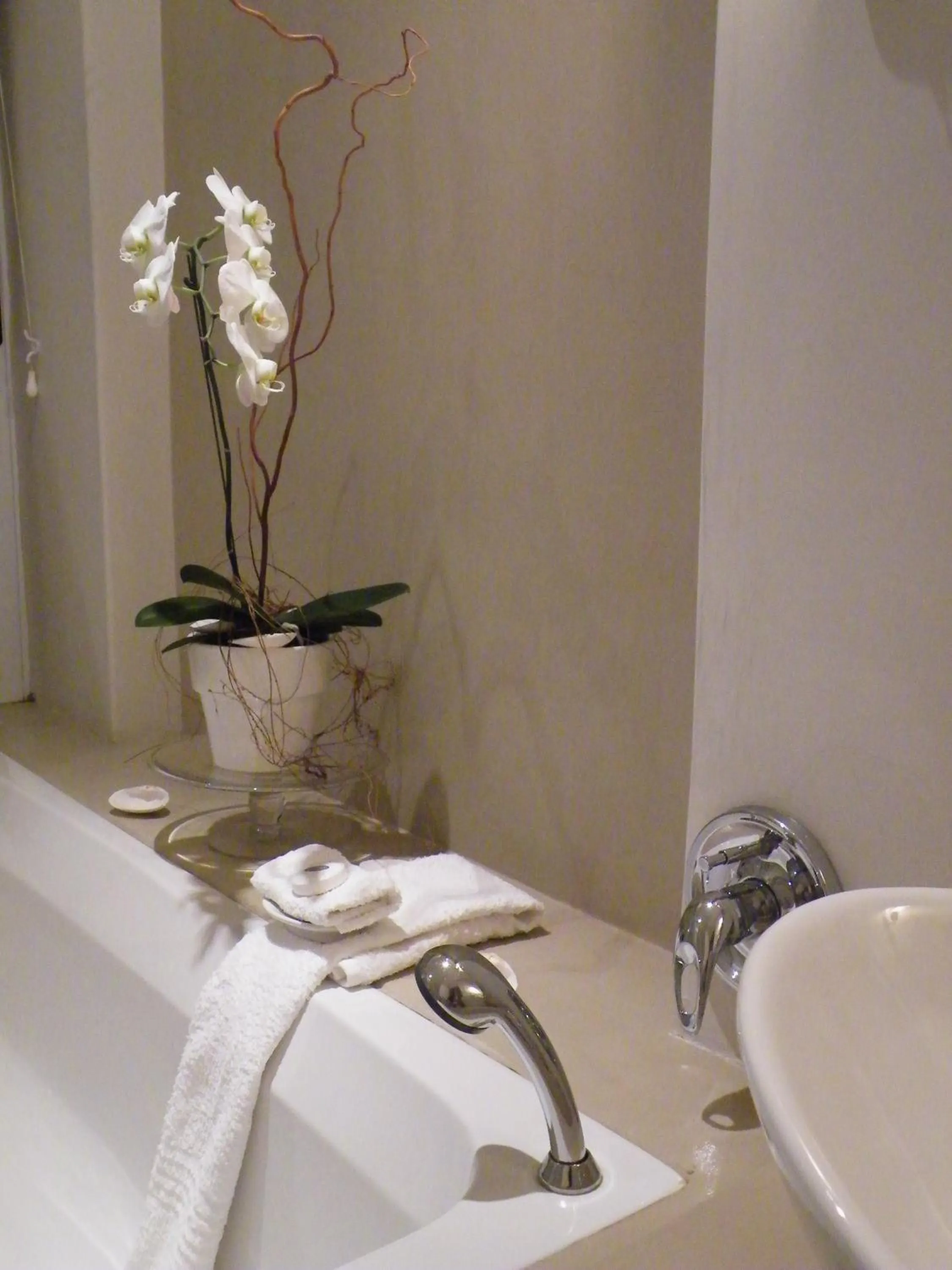 Bathroom in 138 Marine Beachfront Guesthouse