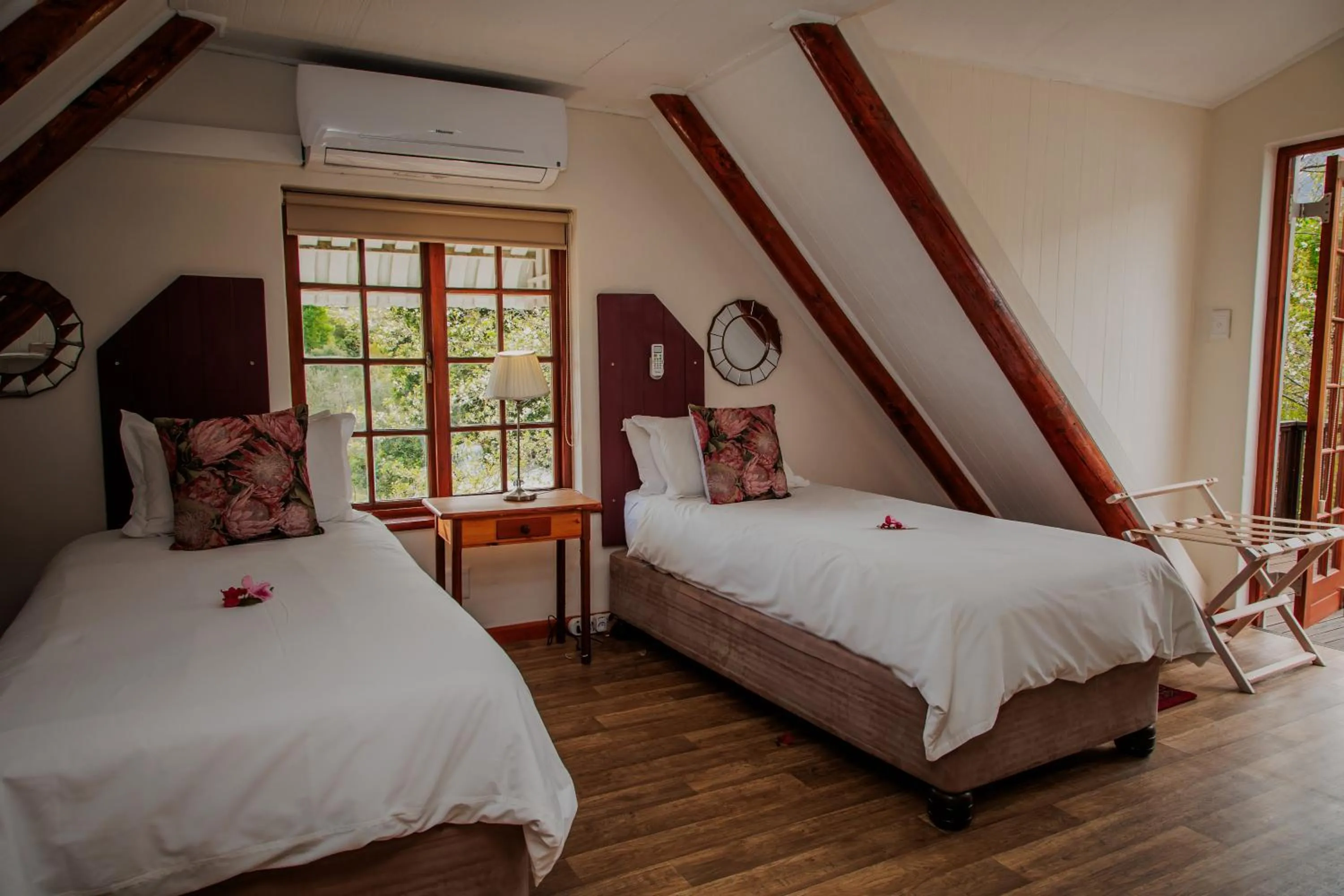 Bed in Aan de Oever Guesthouse