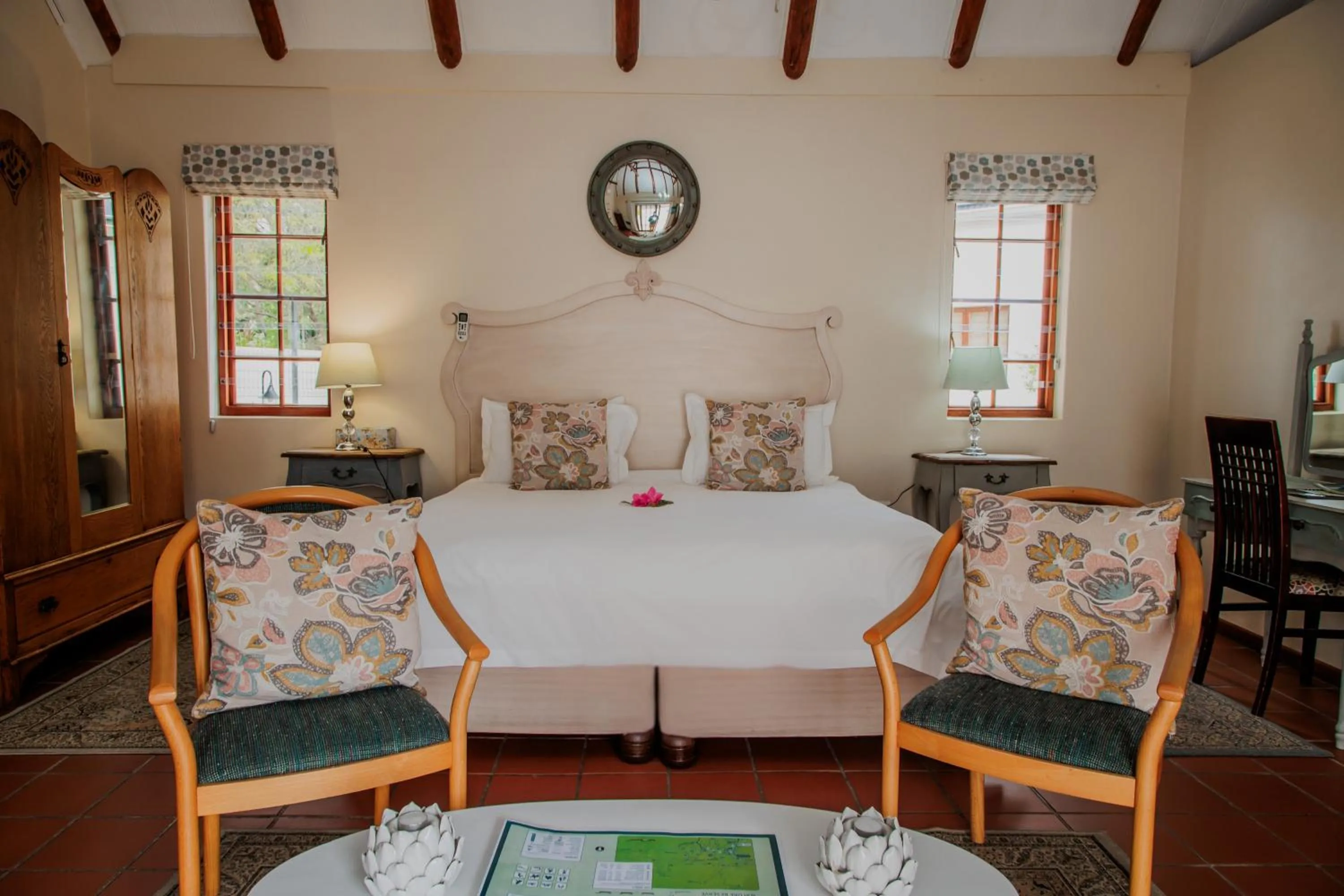 Bed in Aan de Oever Guesthouse