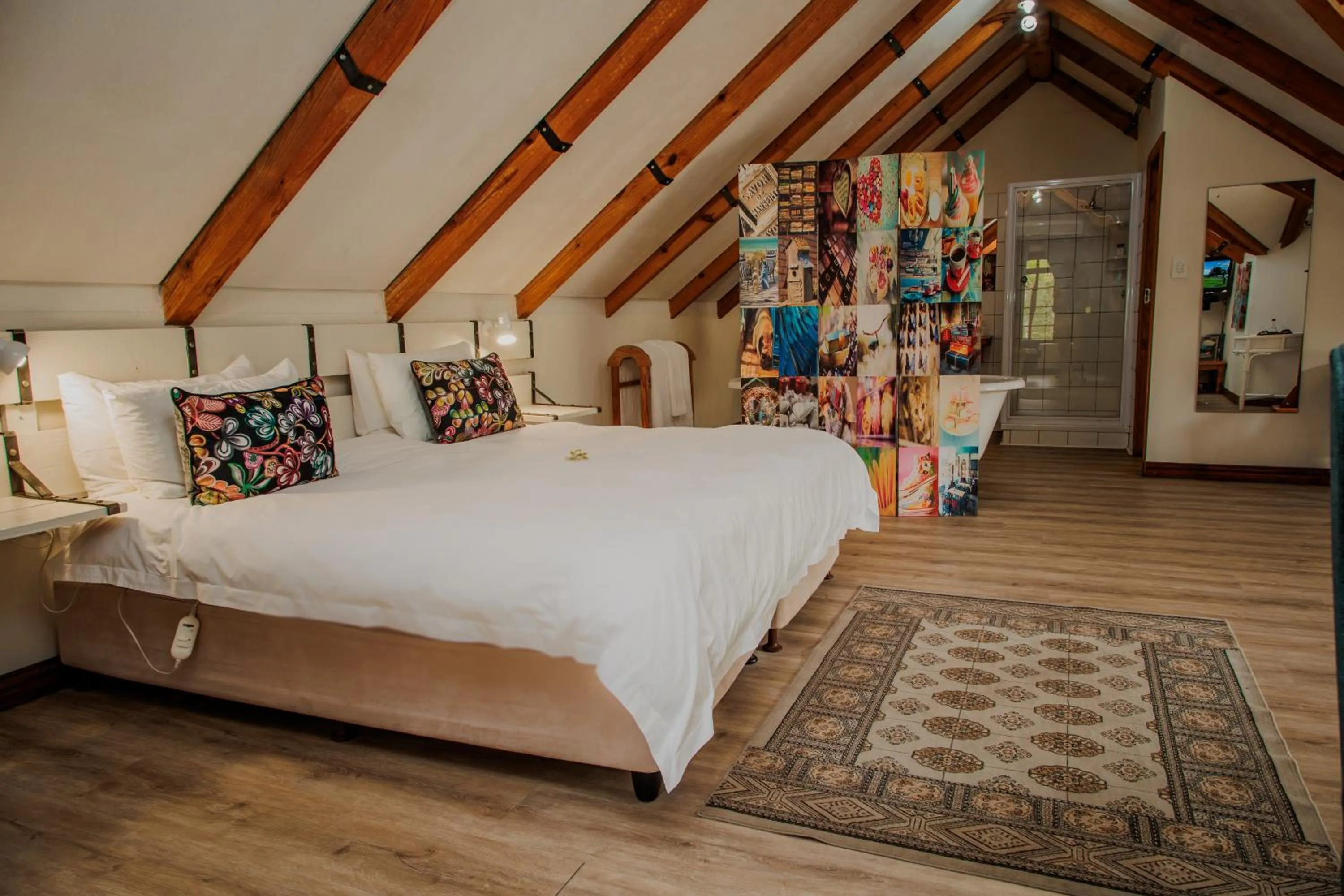 Bed in Aan de Oever Guesthouse