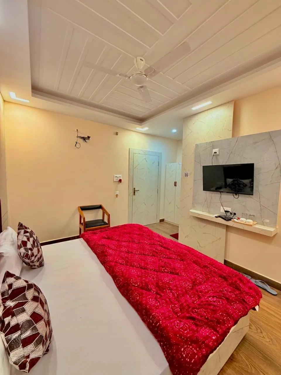 Superior King Room - single occupancy in The Kridha Palace