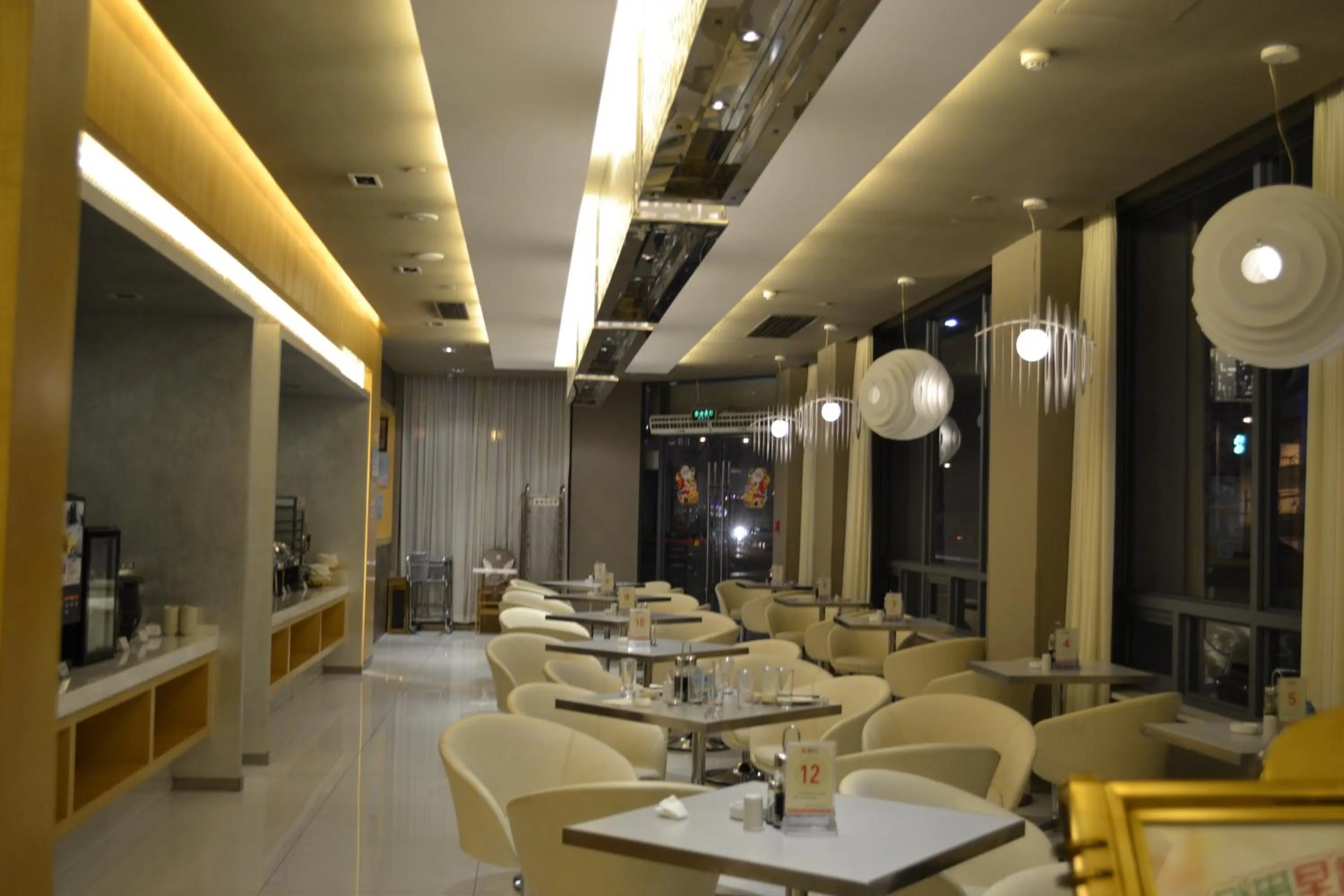 Restaurant/places to eat in Jinjiang Inn Huaibei Mengshan Road