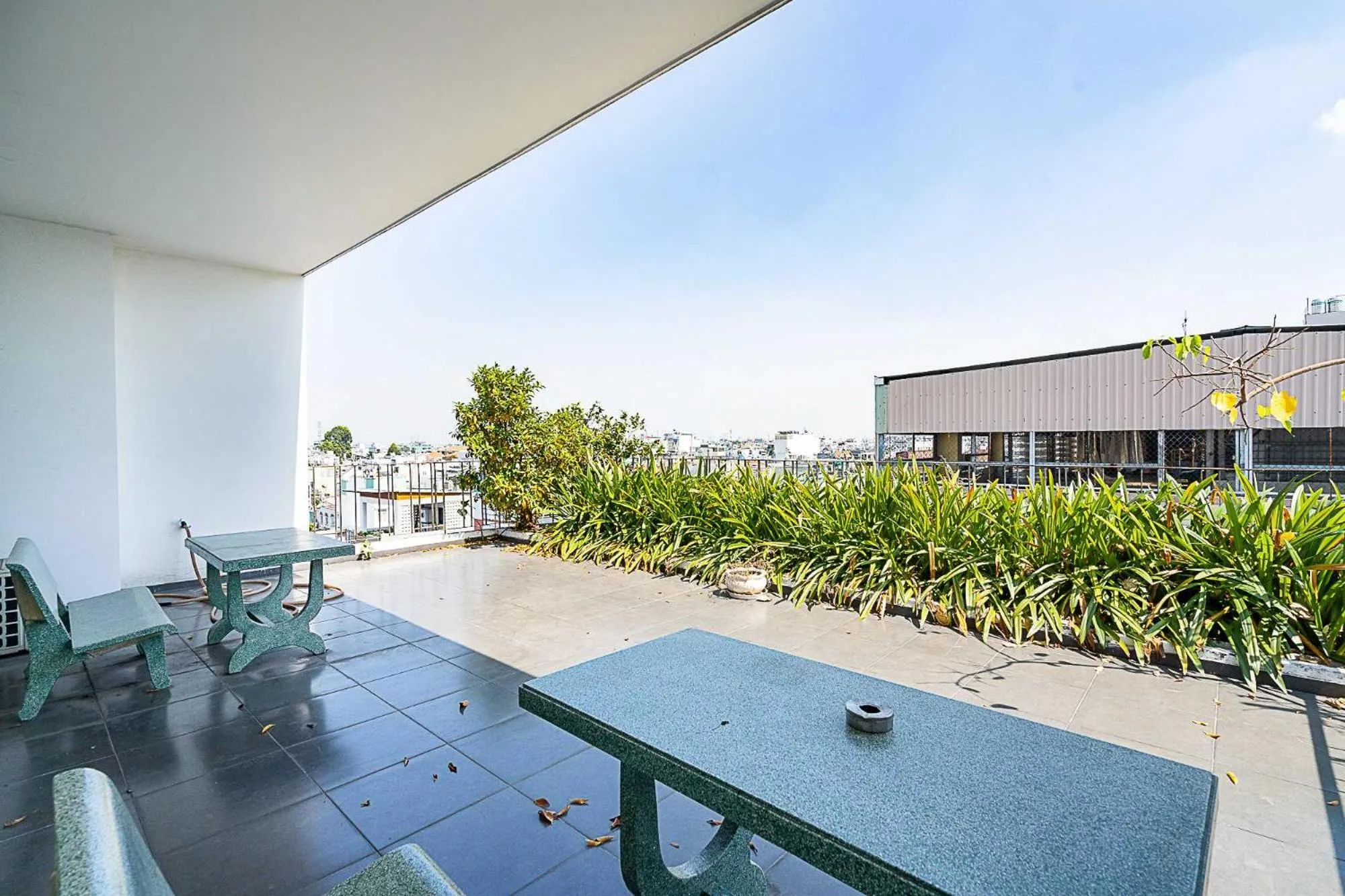 Facade/entrance in Collection O Duc Dat Hotel - Go Vap District