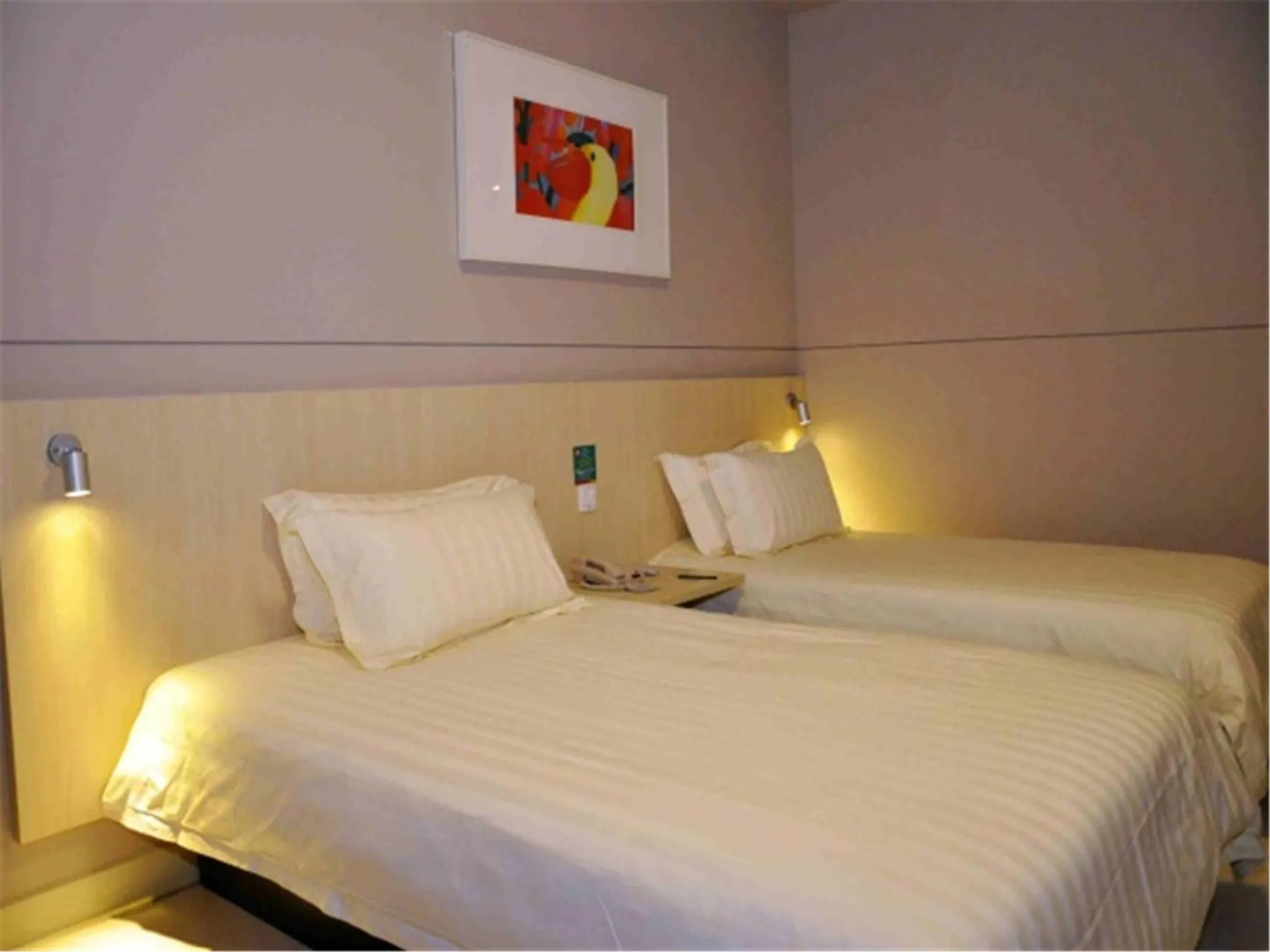 Decorative detail, Bed in Jinjiang Inn Xiamen North Railway Station Jiageng Sports Stadium