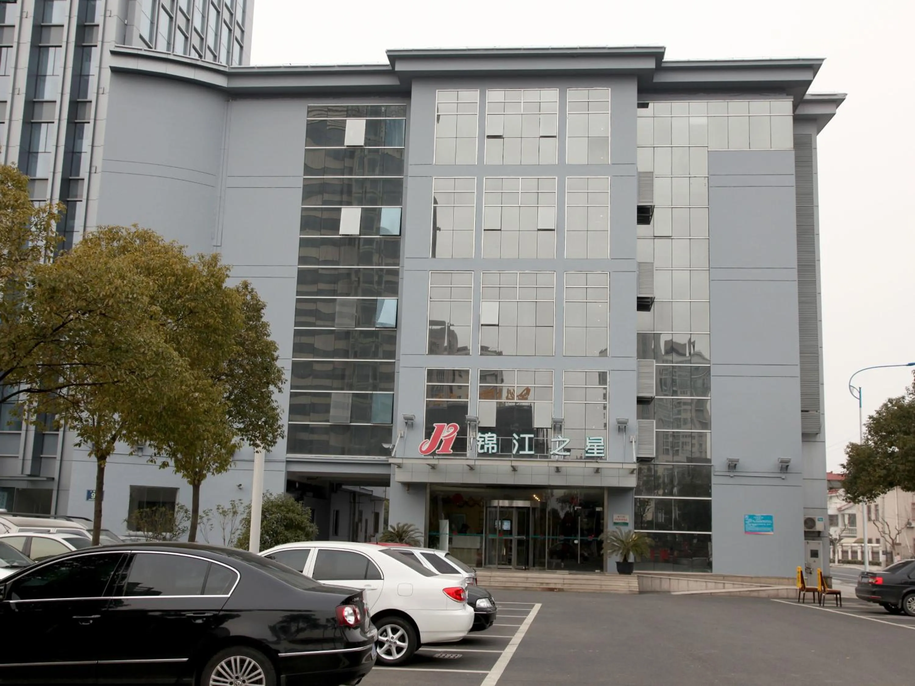 Property building in Jinjiang Inn Taicang Shanghai Road