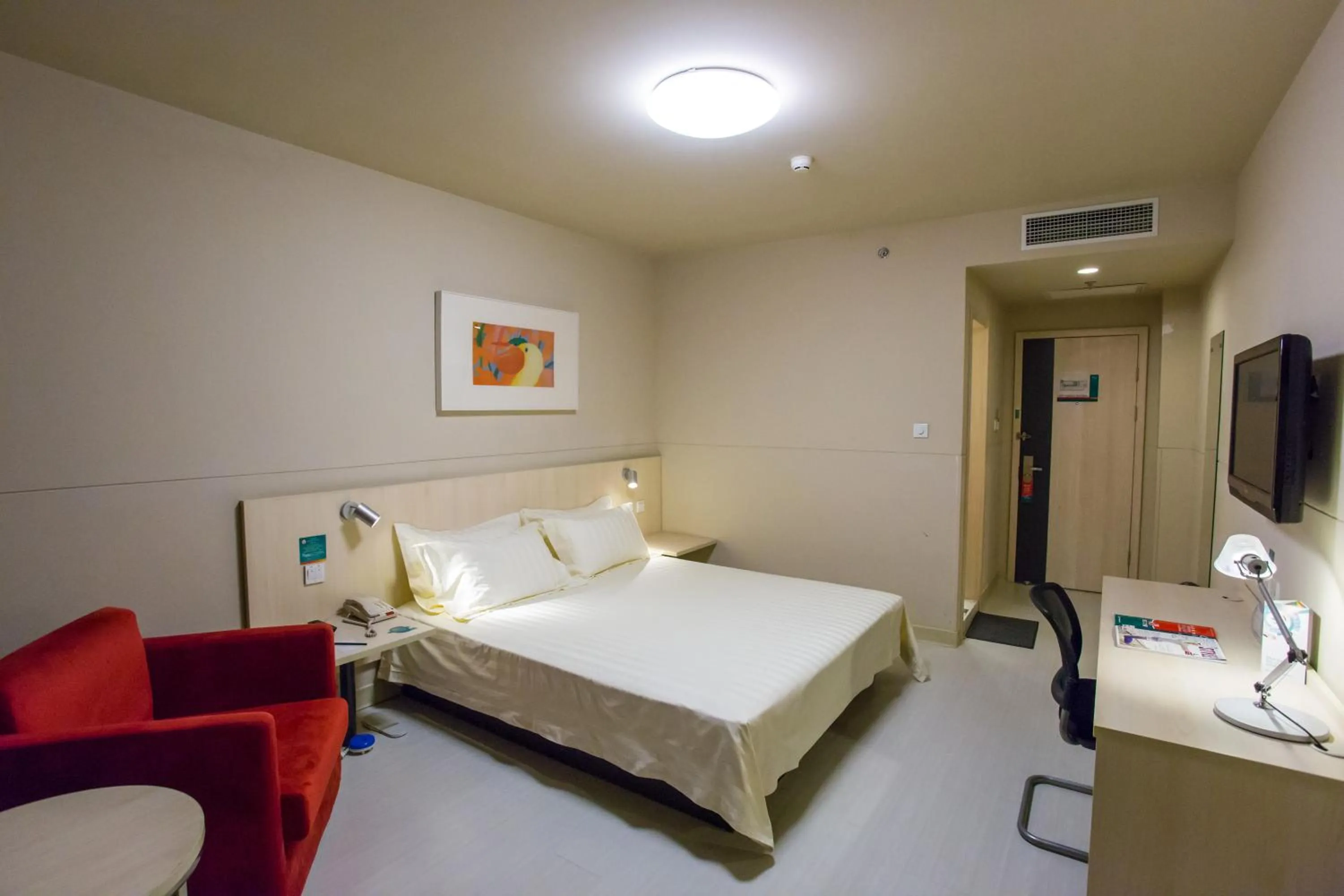 Photo of the whole room in Jinjiang Inn Tianjin South Station