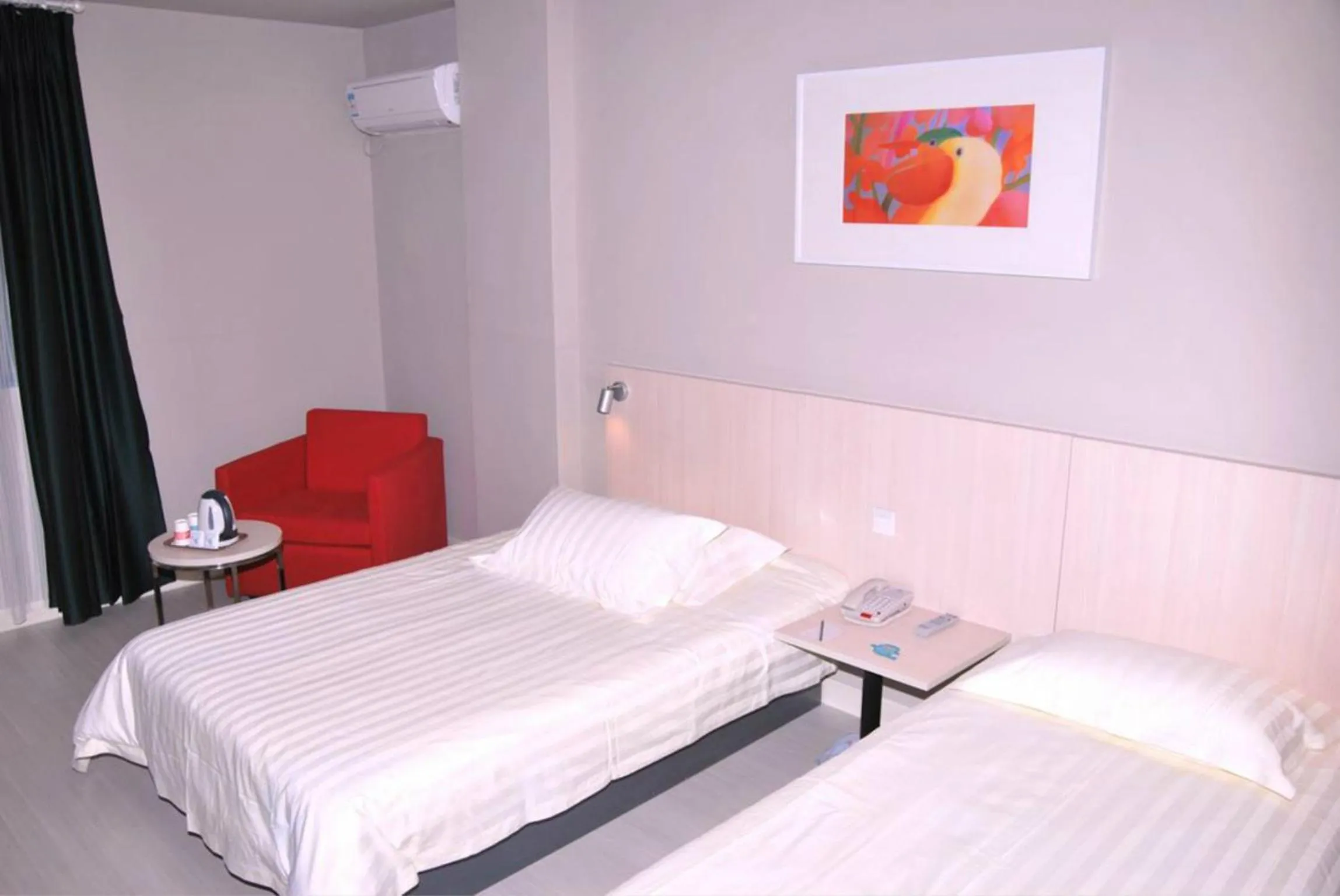 Bed in Jinjiang Inn Yanji Railway Station Municipal Government