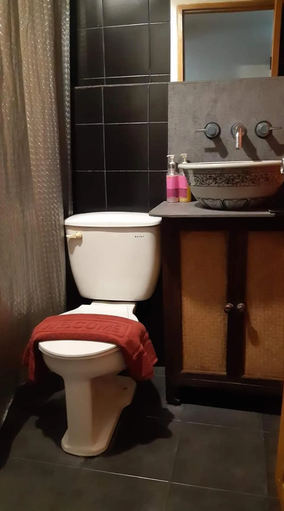 Toilet in The North Hotel