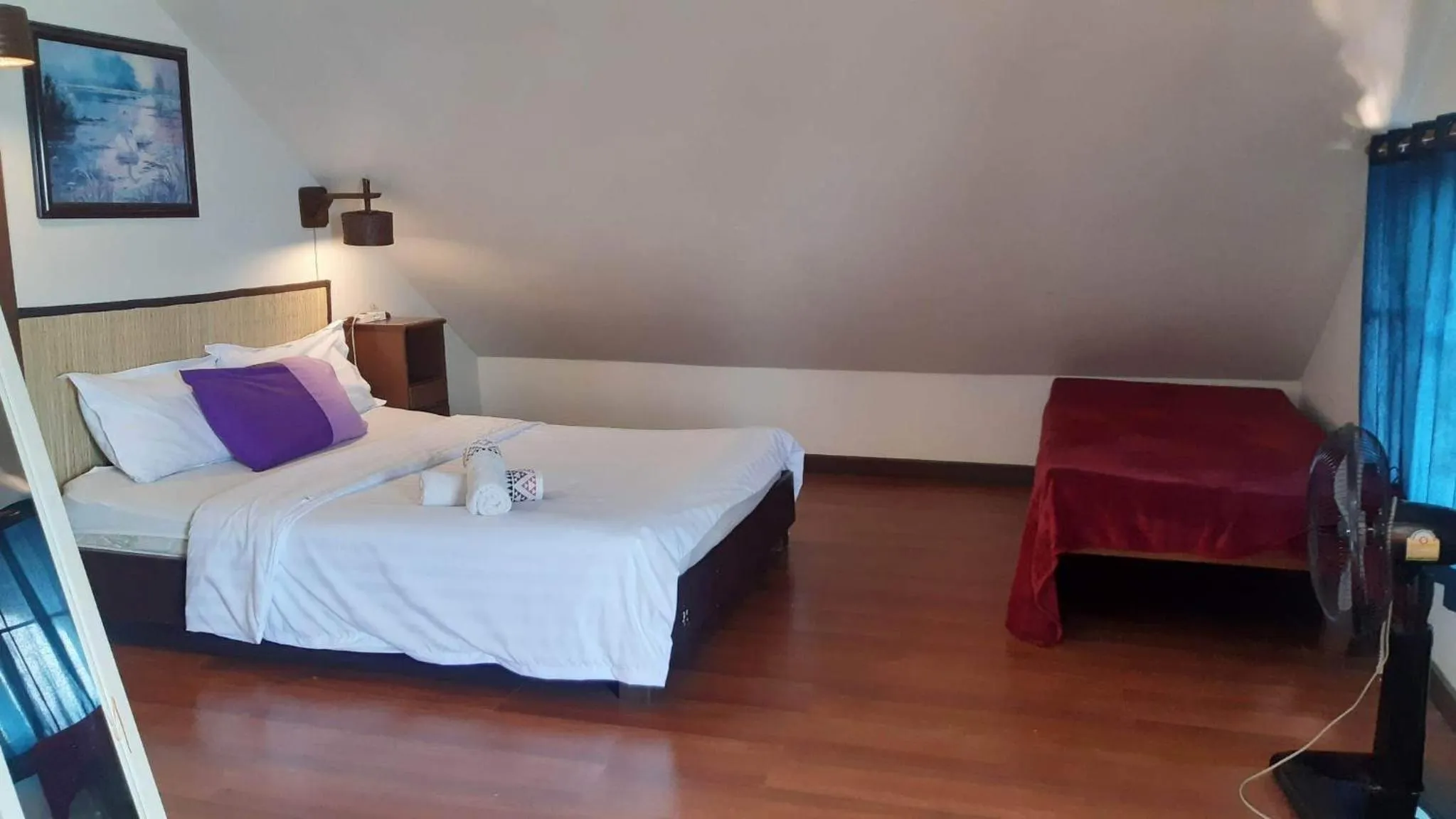 Bed in The North Hotel