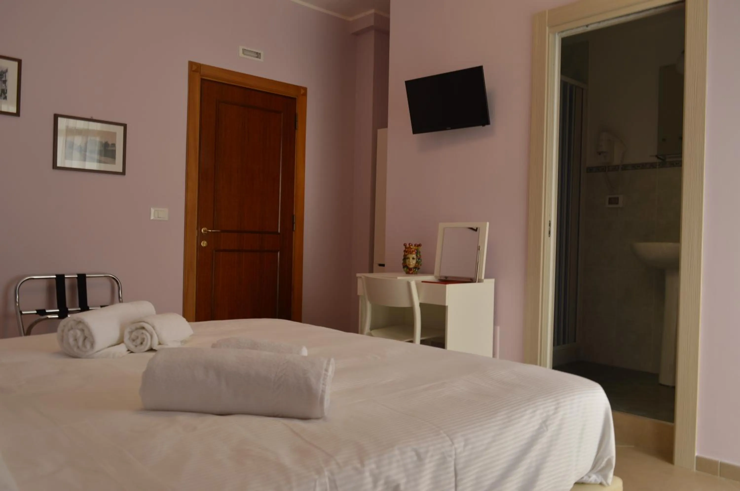 Bedroom, Bed in B&b Bagheria