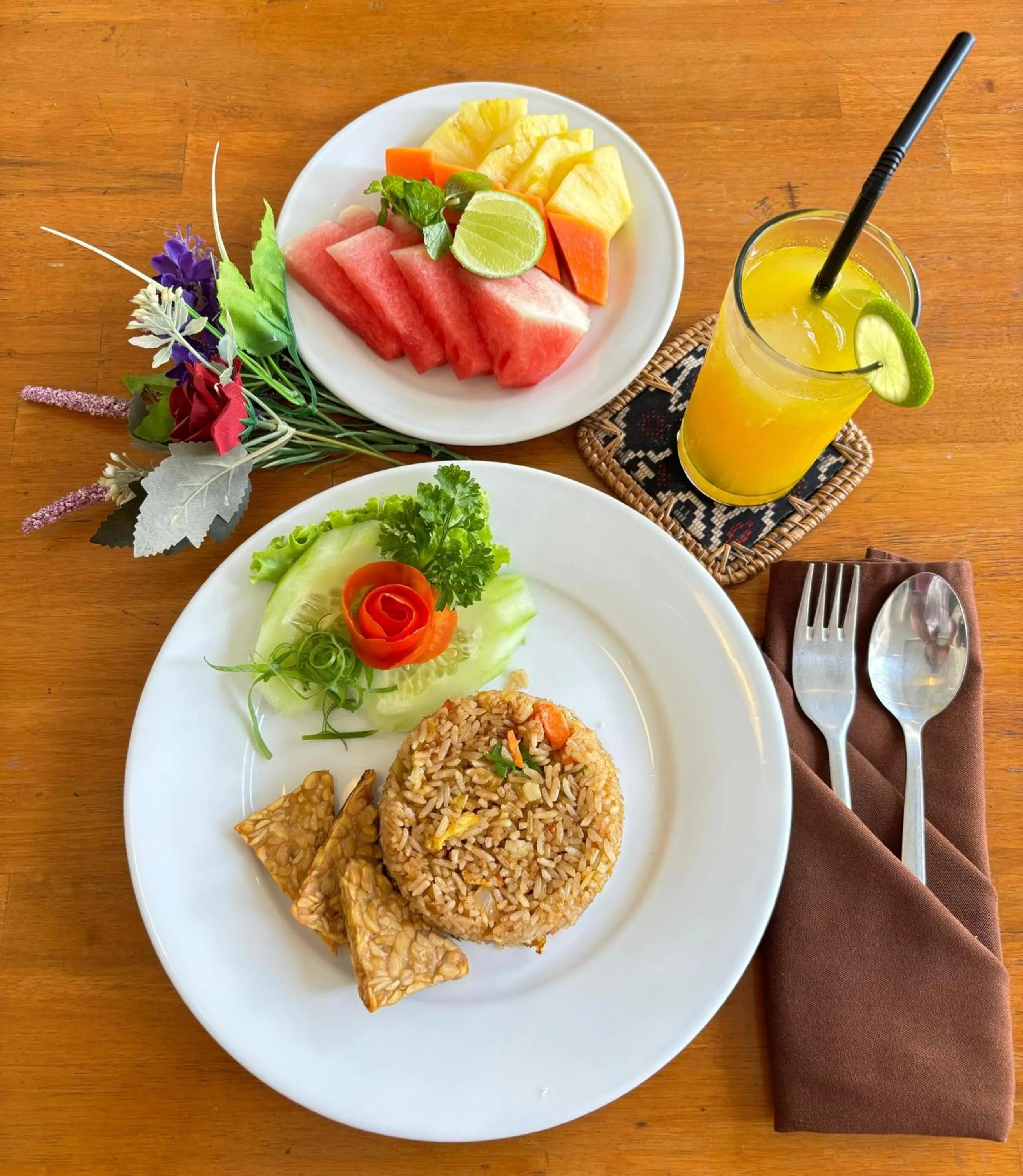 Food and drinks in Kubu Manggala Villas Seminyak