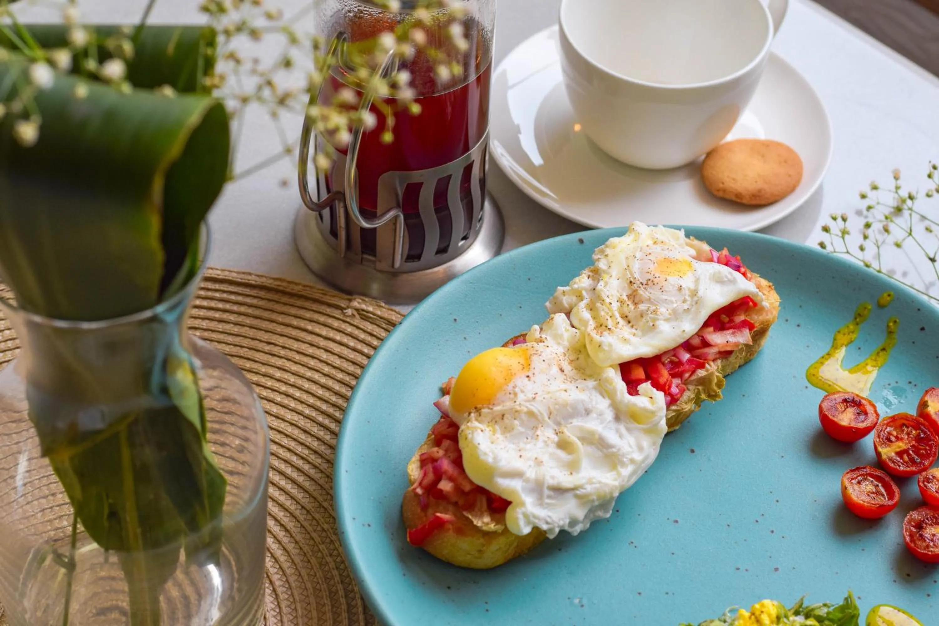 Restaurant/places to eat in Pandya Niwas