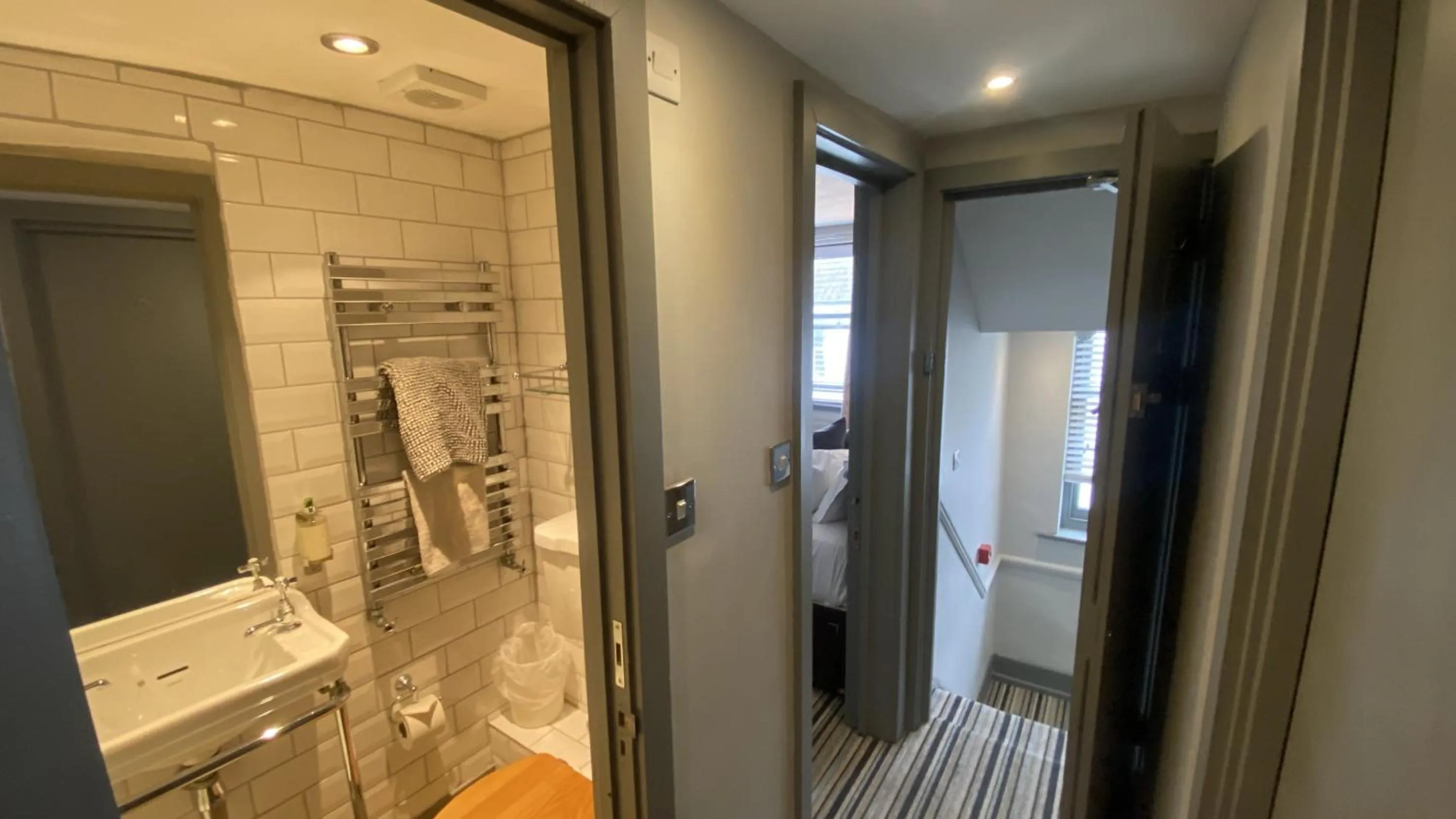 Bedroom in EI8HT Brighton Guest Accommodation