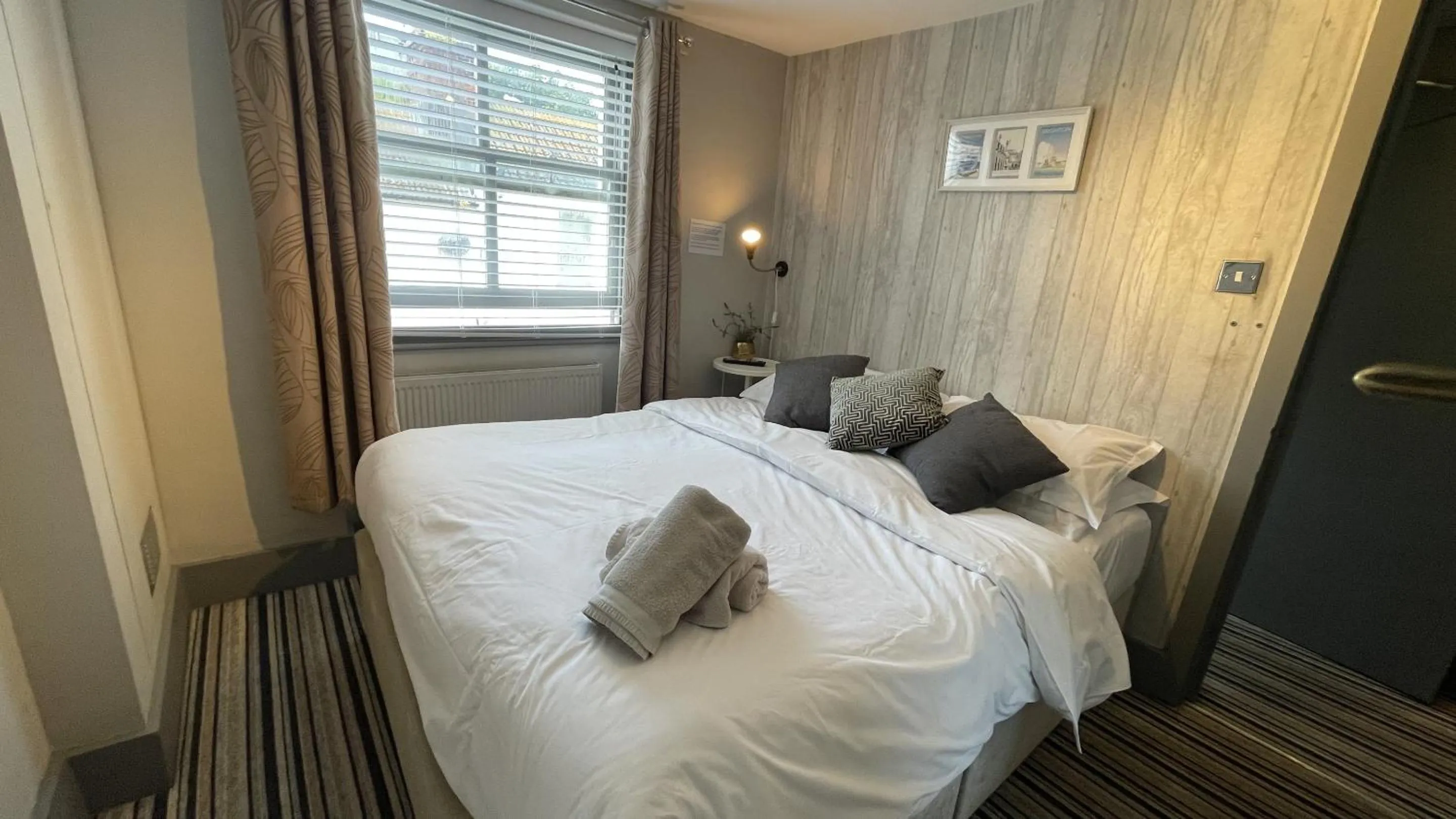 Bedroom, Bed in EI8HT Brighton Guest Accommodation