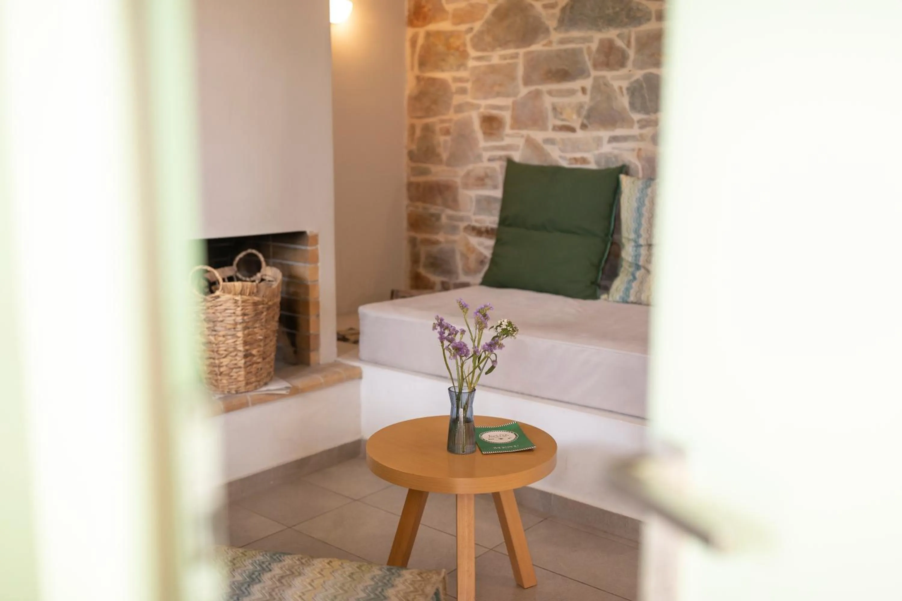 Bedroom in Foresta in Medias Mores