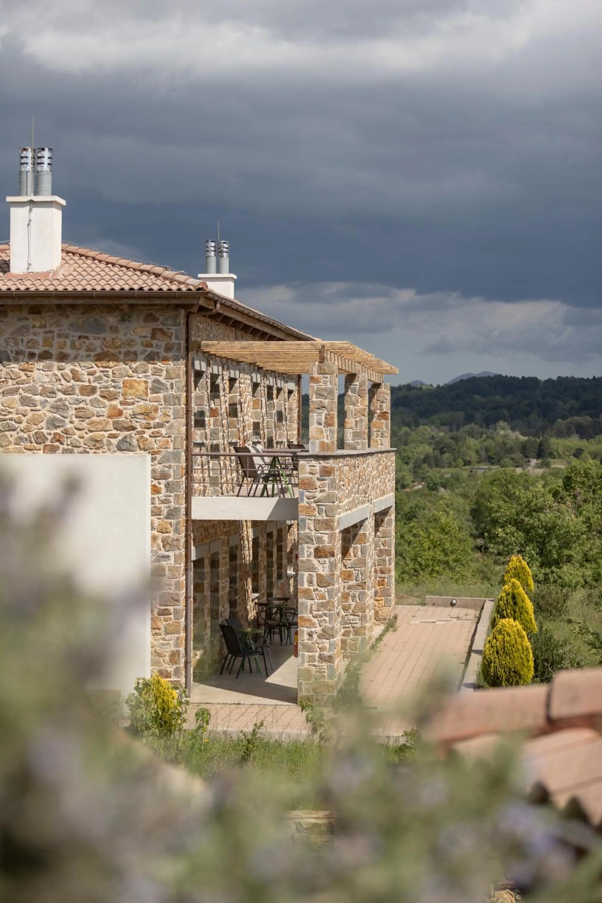 Property building in Foresta in Medias Mores