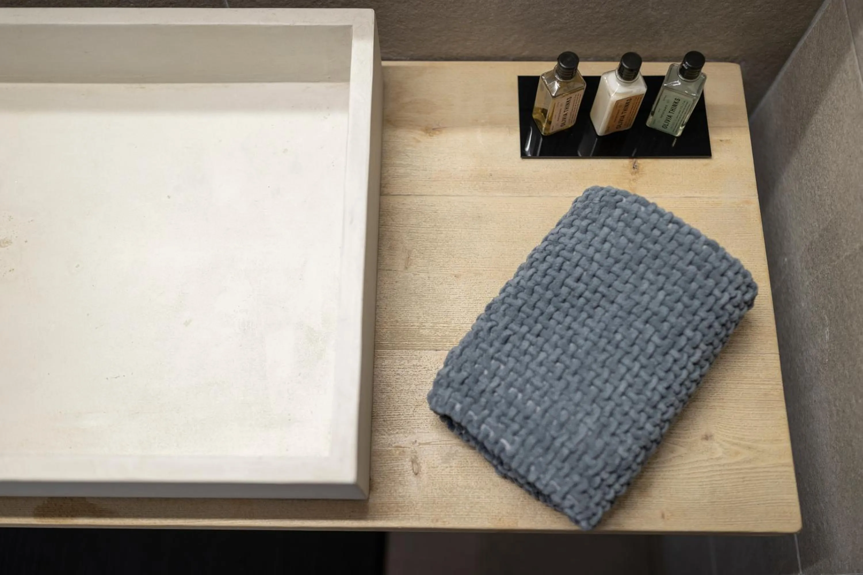 Bathroom in Foresta in Medias Mores