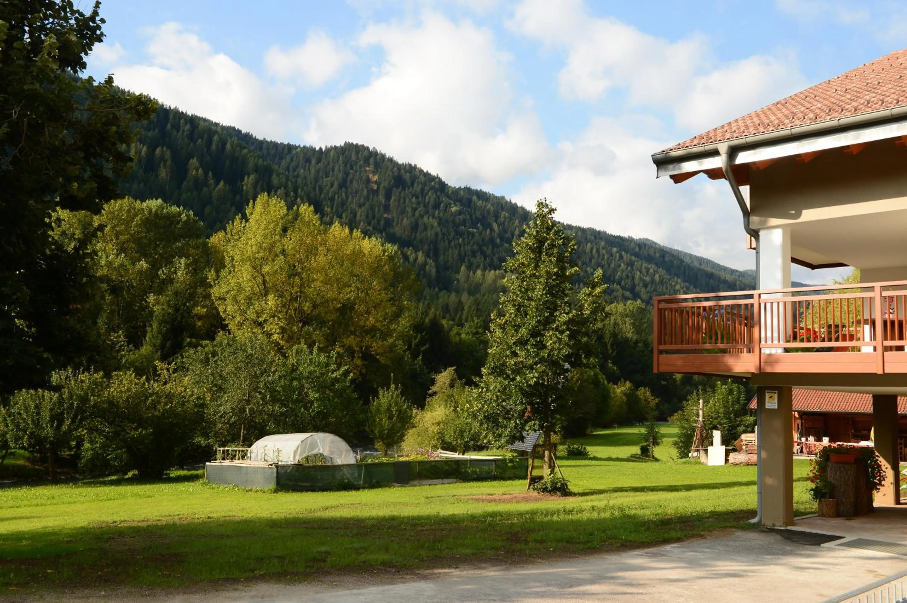 Facade/entrance in La Casa al Noce