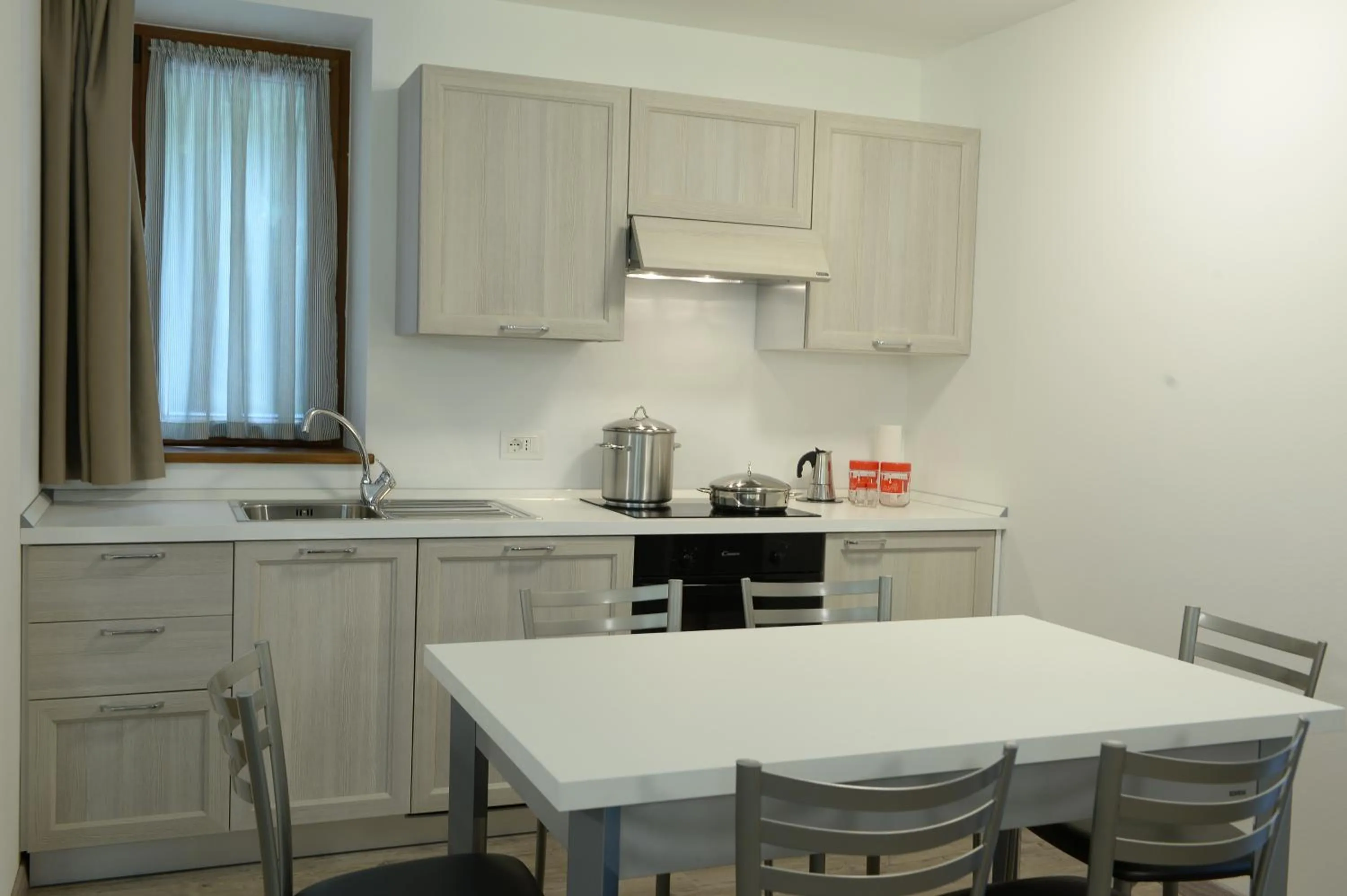 Kitchen or kitchenette in La Casa al Noce