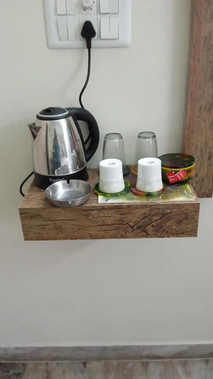 Coffee/tea facilities in The Elite Apartment Hotel