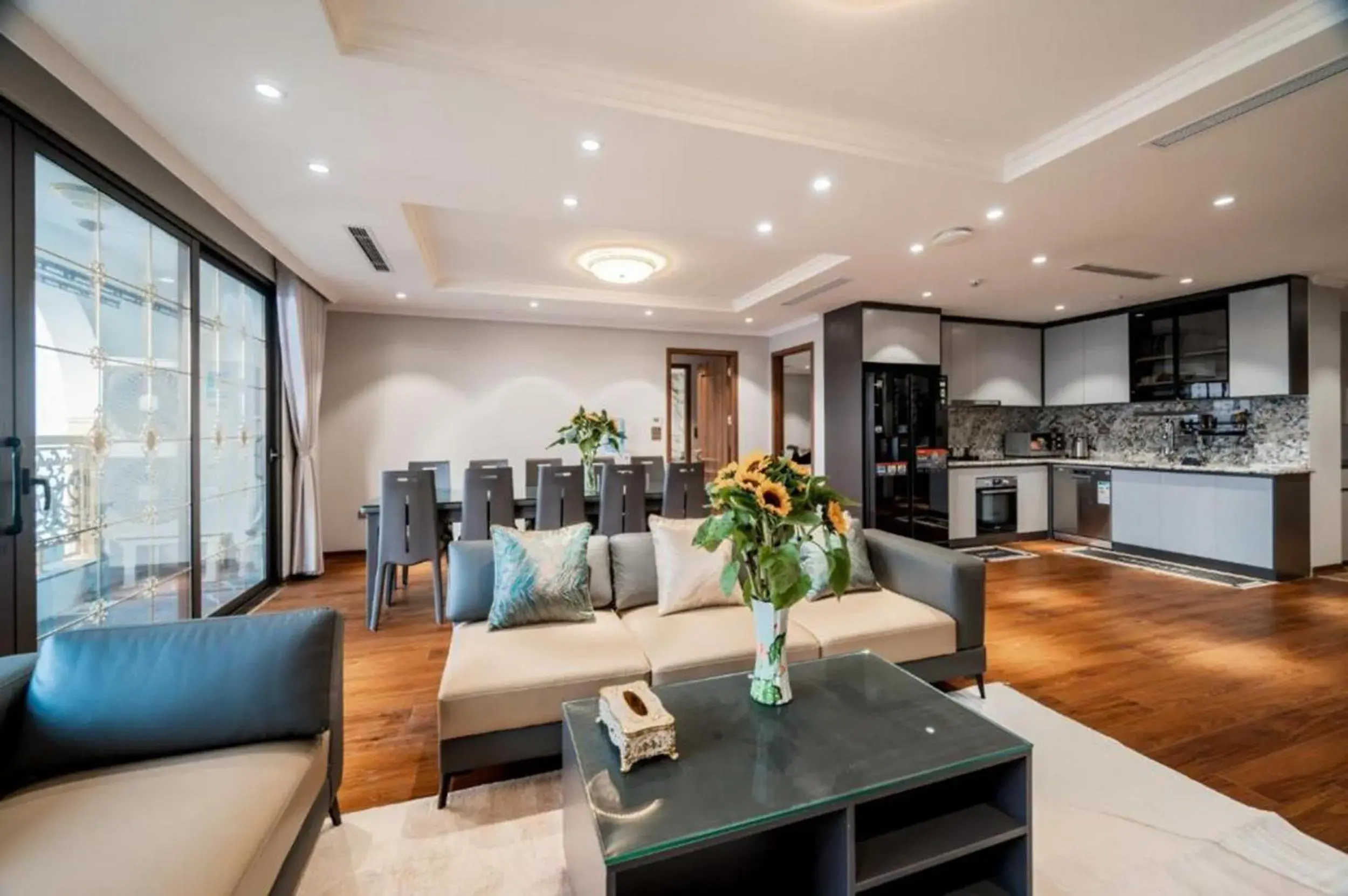 Four-Bedroom Premier Apartment in Luxe Paradise Suites Tay Ho Four-Bedroom Premier Apartment in Luxe Paradise Suites Tay Ho