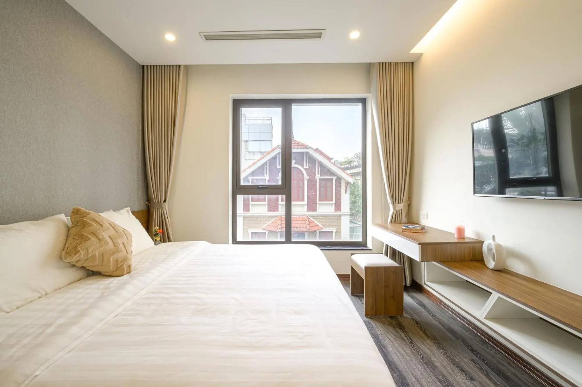 Two-Bedroom Deluxe Apartment in Luxe Paradise Suites Tay Ho Two-Bedroom Deluxe Apartment in Luxe Paradise Suites Tay Ho