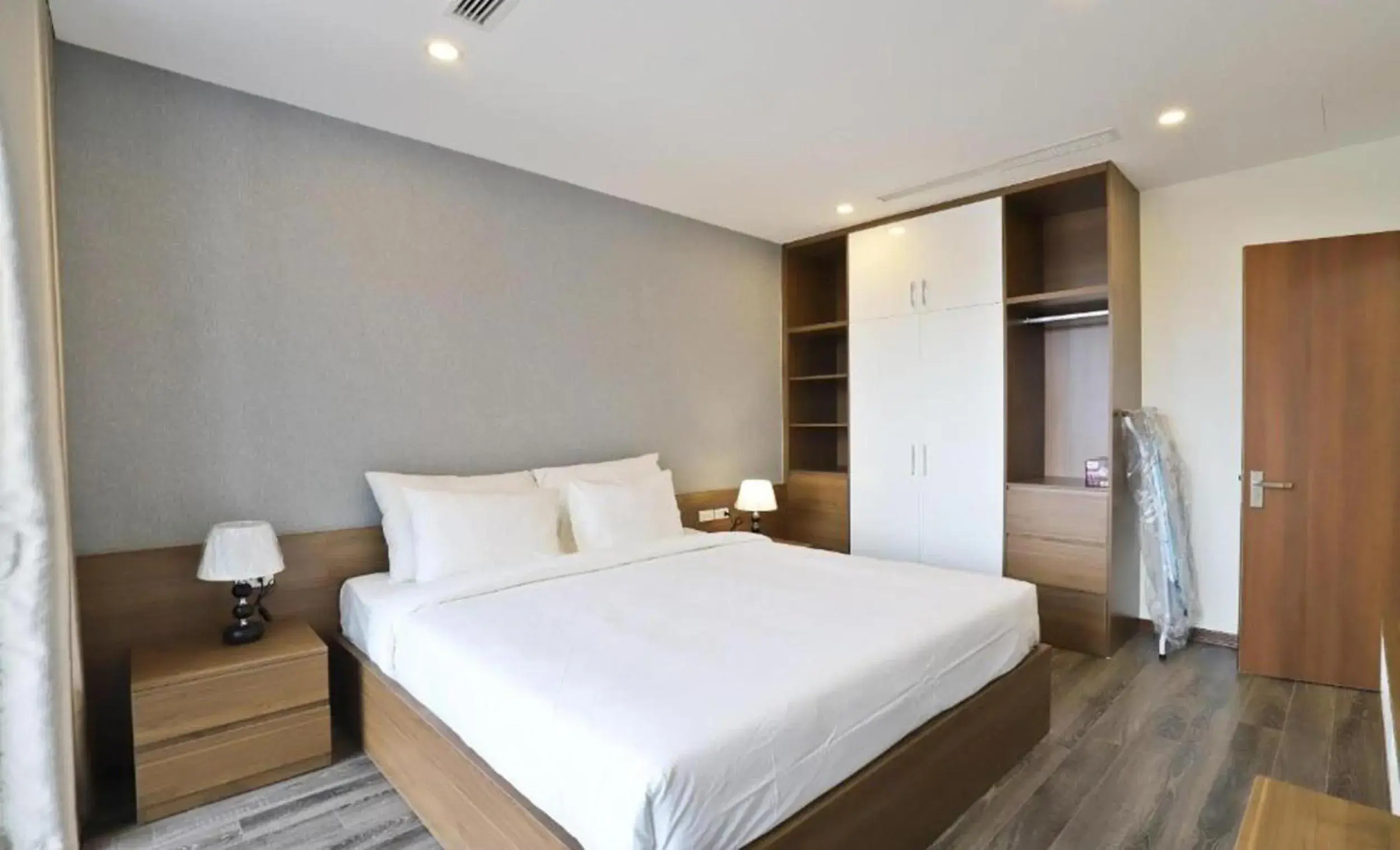 Apartment with Balcony in Luxe Paradise Suites Tay Ho Apartment with Balcony in Luxe Paradise Suites Tay Ho