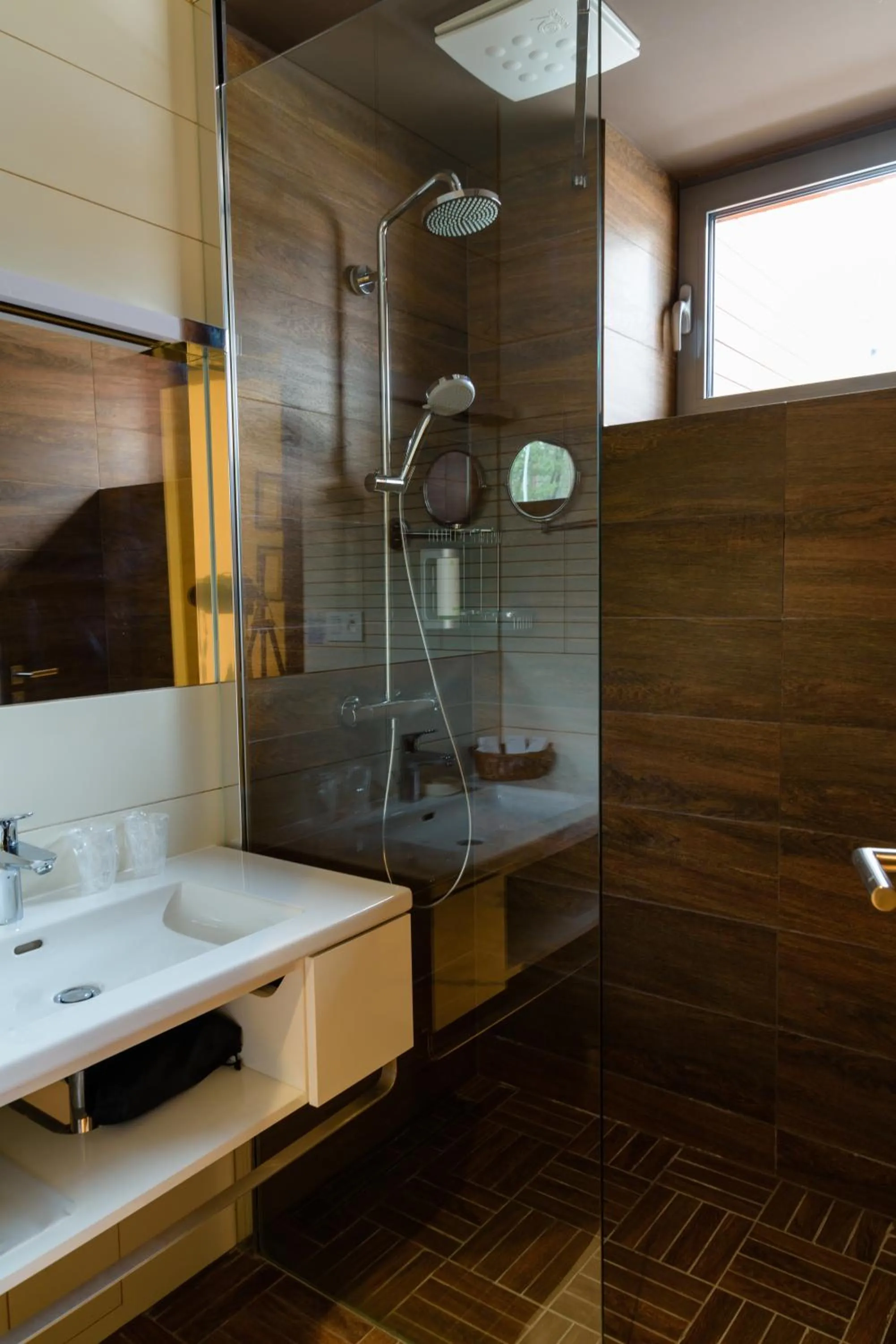 Shower in Hotel Zelená Lagúna