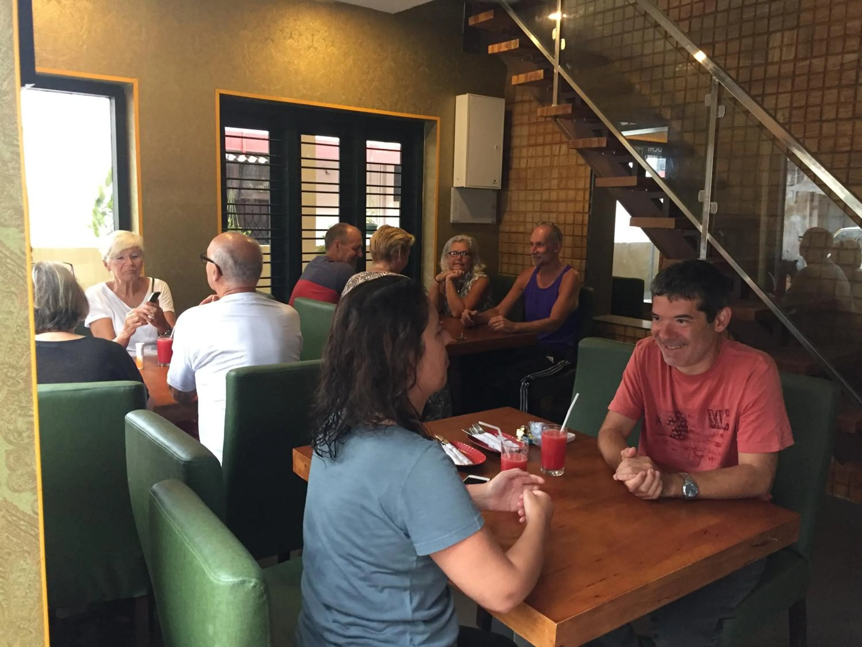 Restaurant/places to eat in Fortkochi Beach Inn