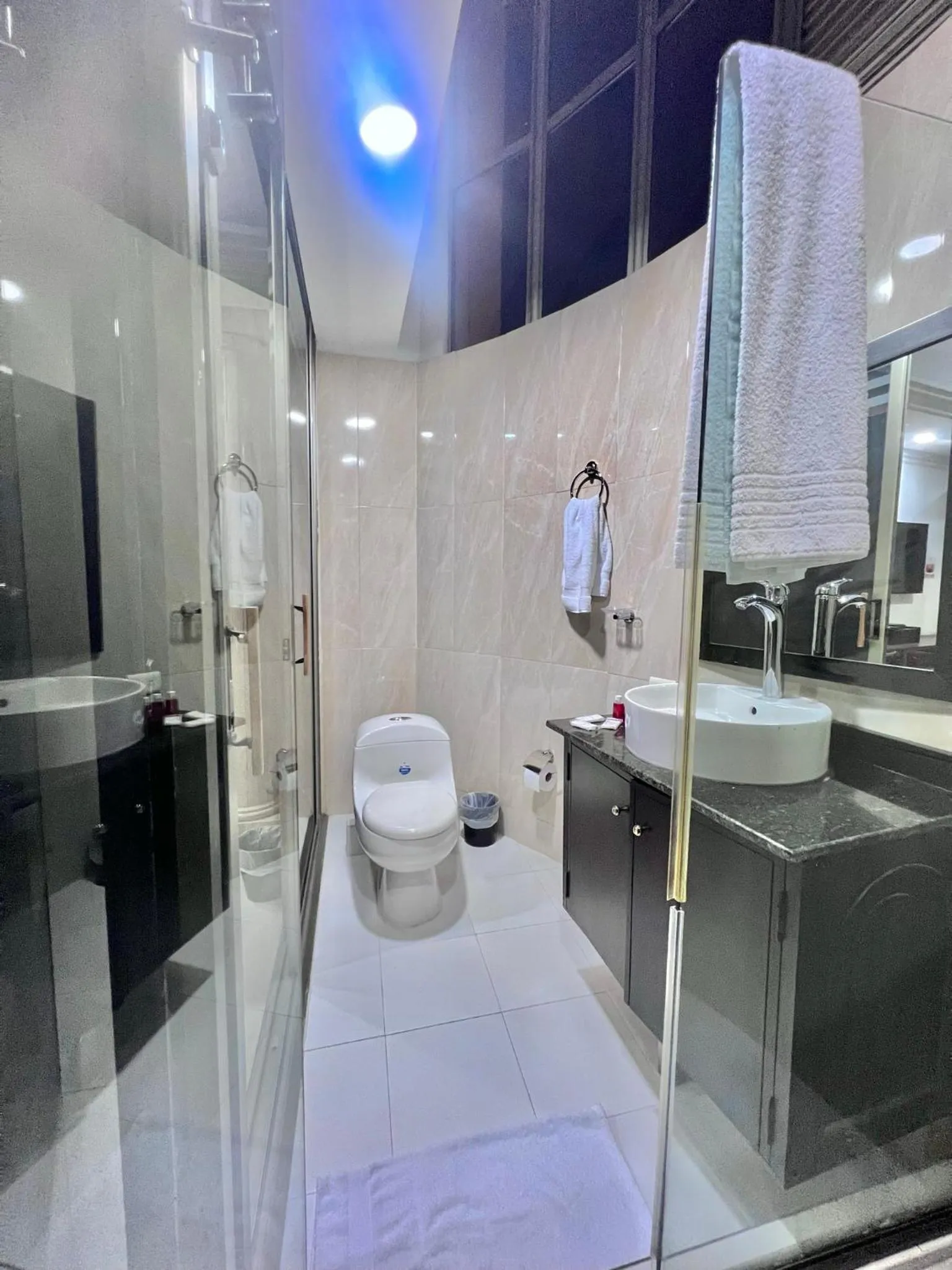 Bathroom in Hotel Ingenio Reina Isabel