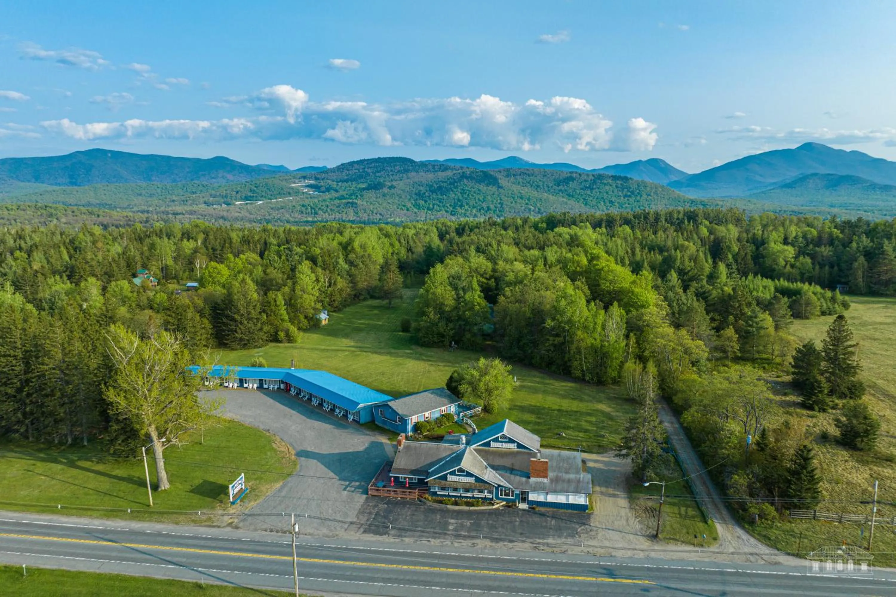 Cascade Inn