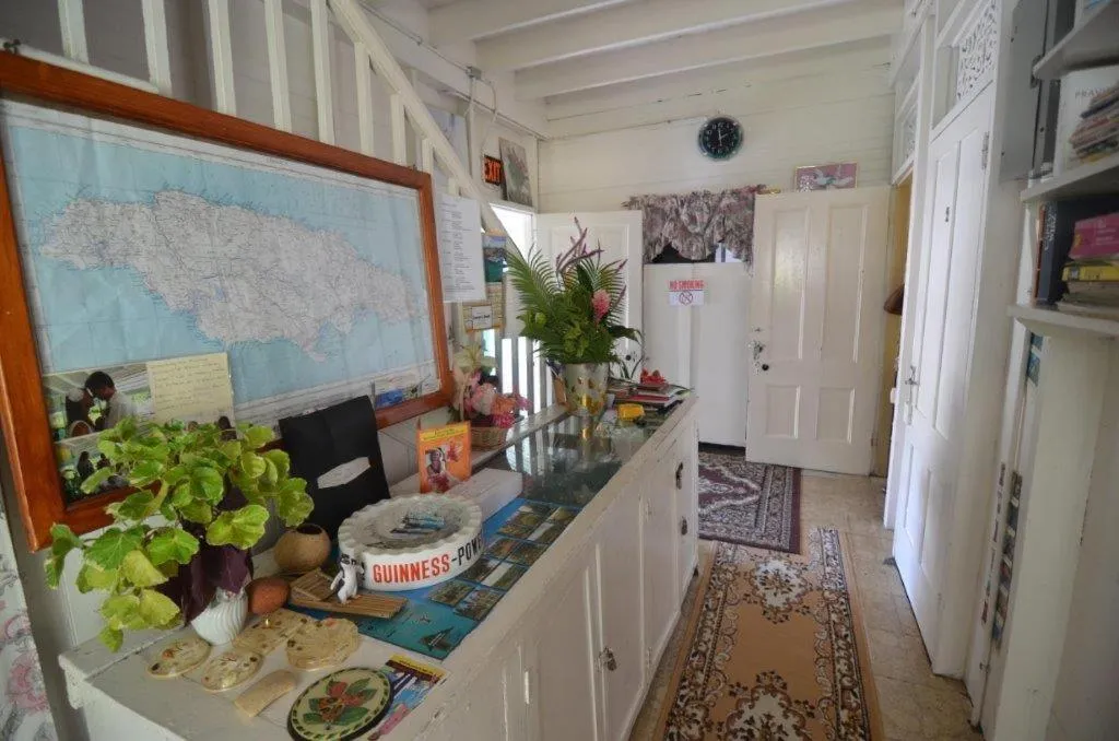 Holiday Home - Guest House