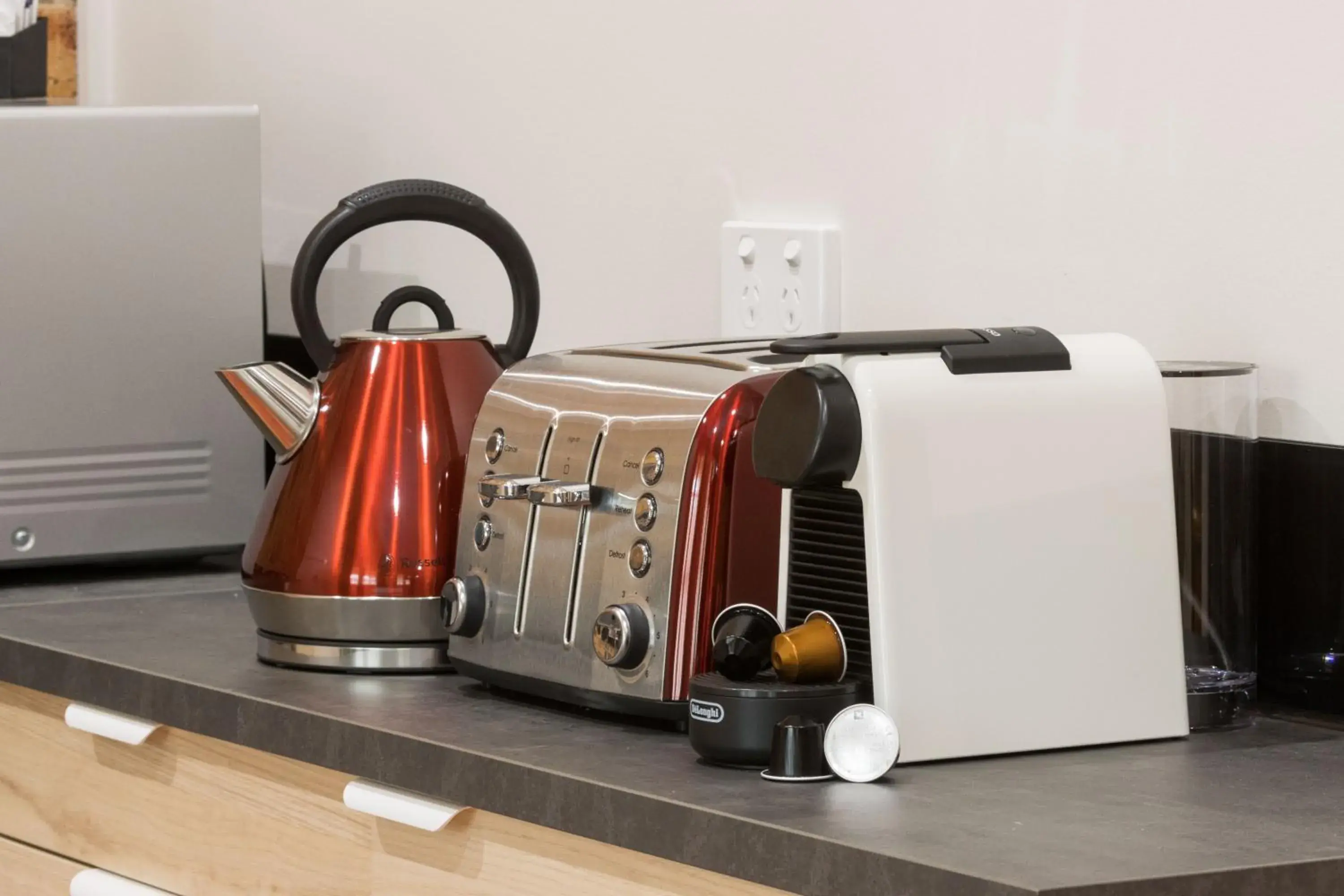 Spa Suite in The Carrington Inn - Bungendore Spa Suite in The Carrington Inn - Bungendore