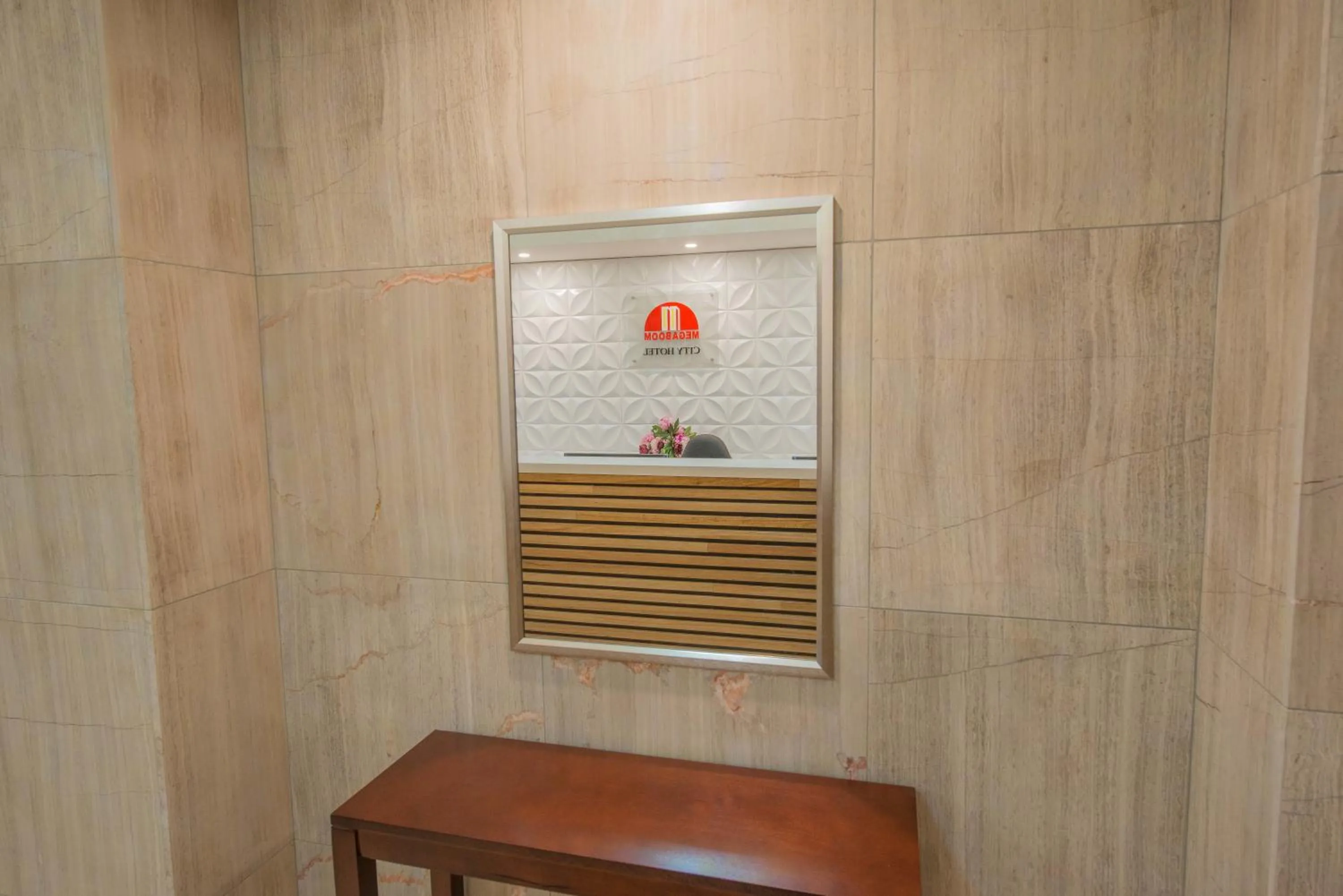 Decorative detail in Megaboom City Hotel