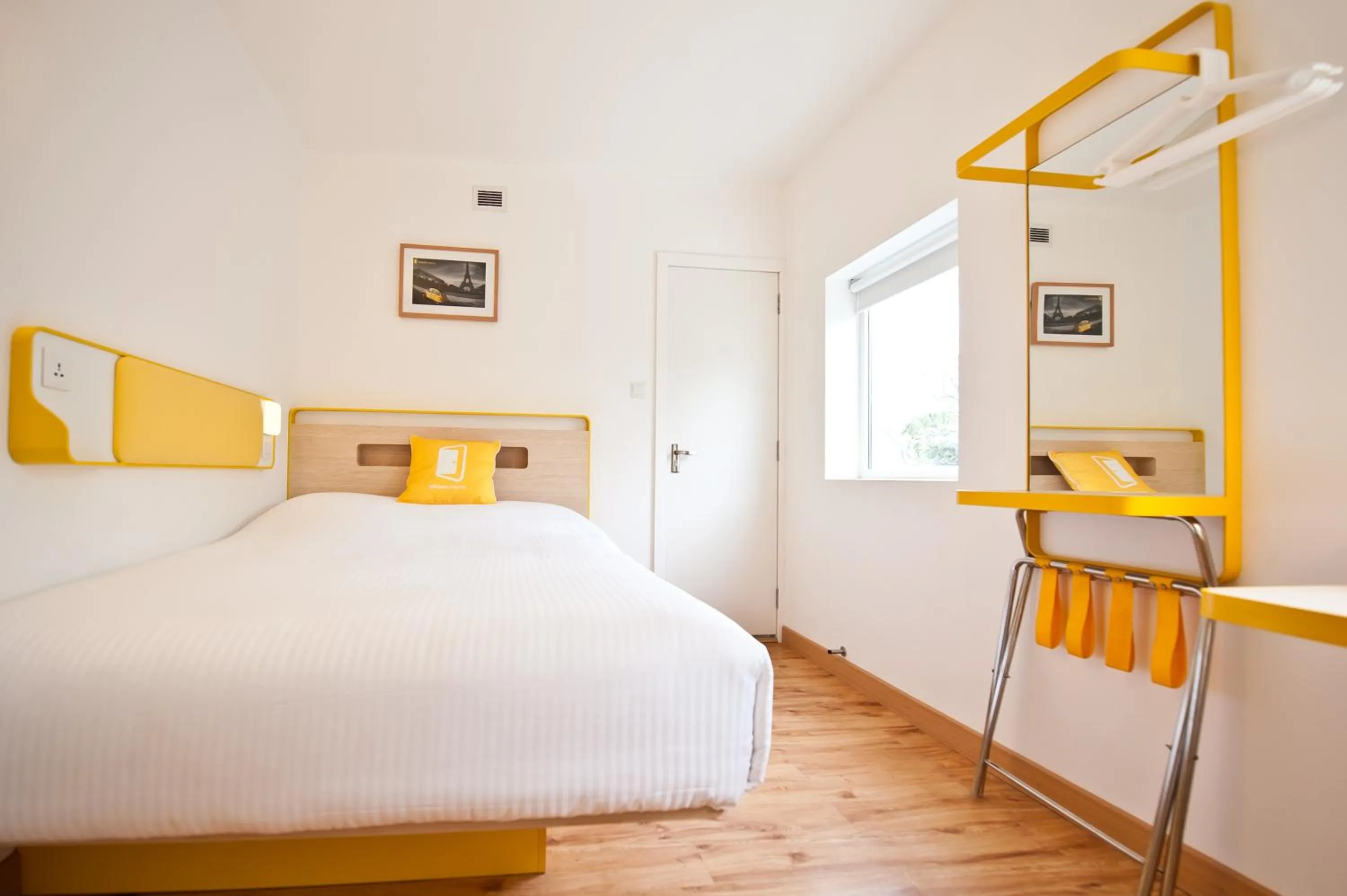 Bed in bloomrooms @ Indiranagar