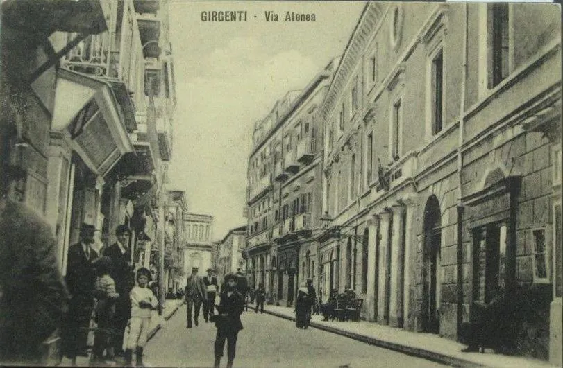 Neighbourhood in Atenea Luxury Suites - Atenea Collection