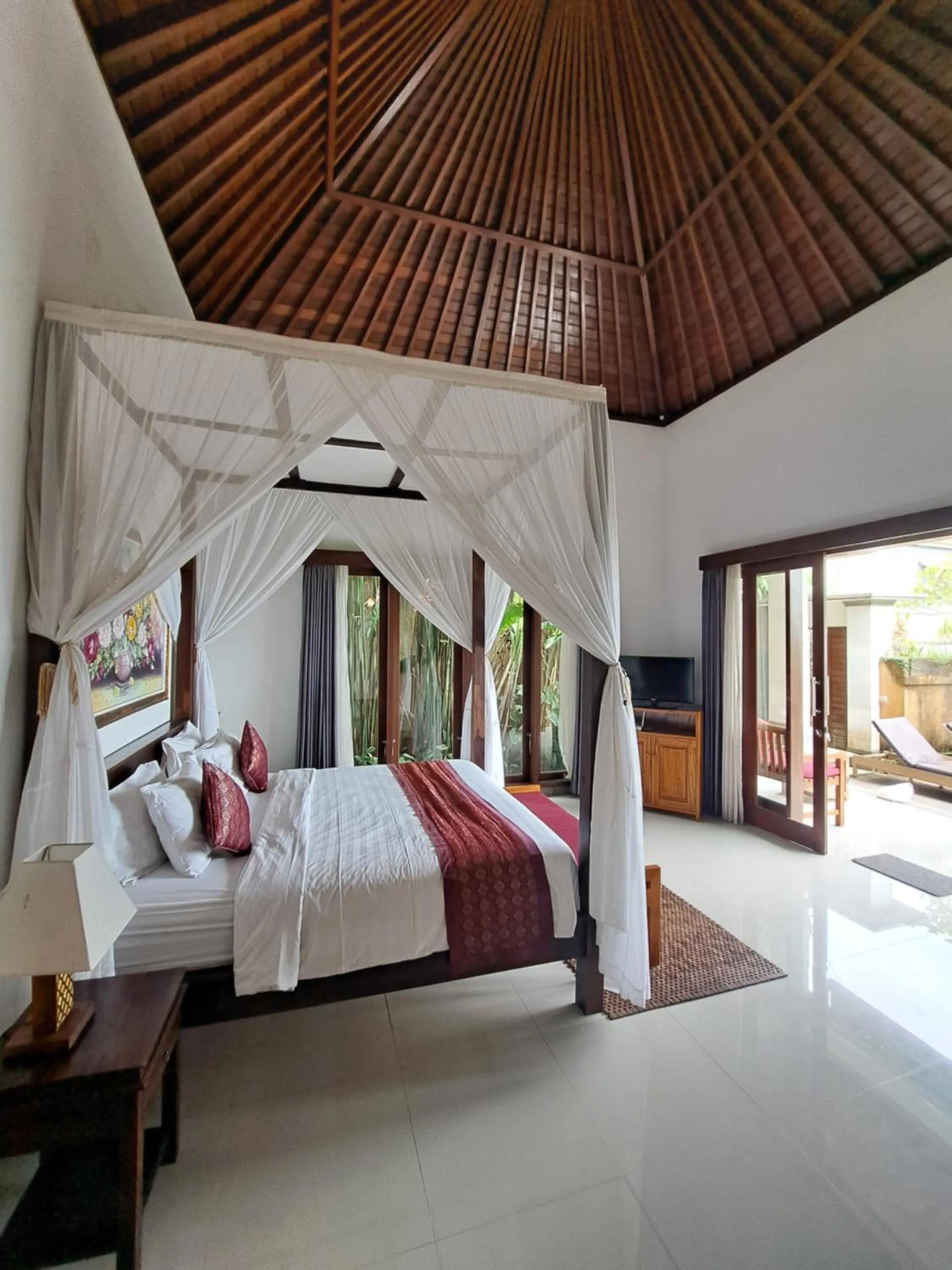 Bedroom, Bed in Uma Padi Villa