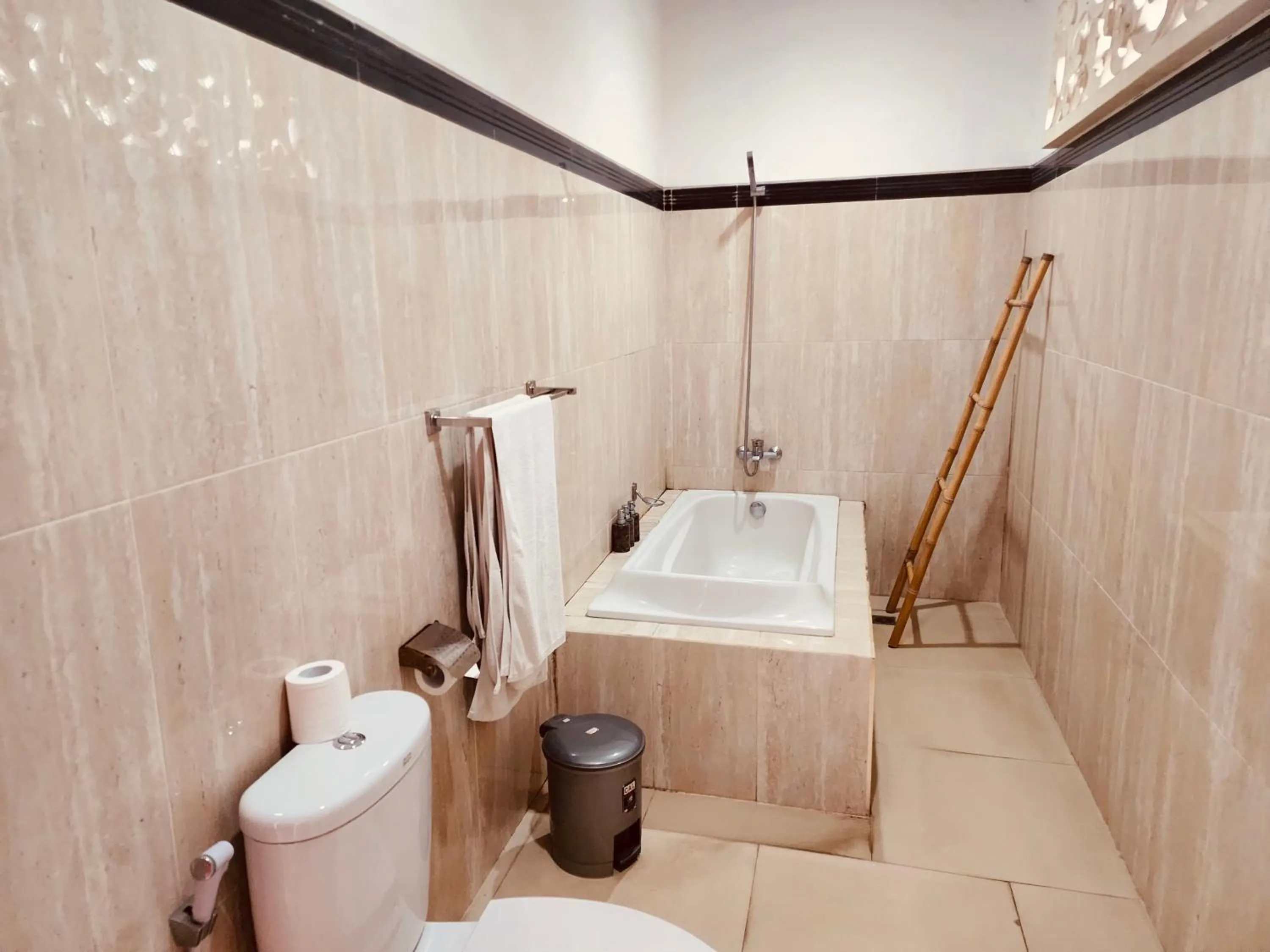 Shower in Uma Padi Villa